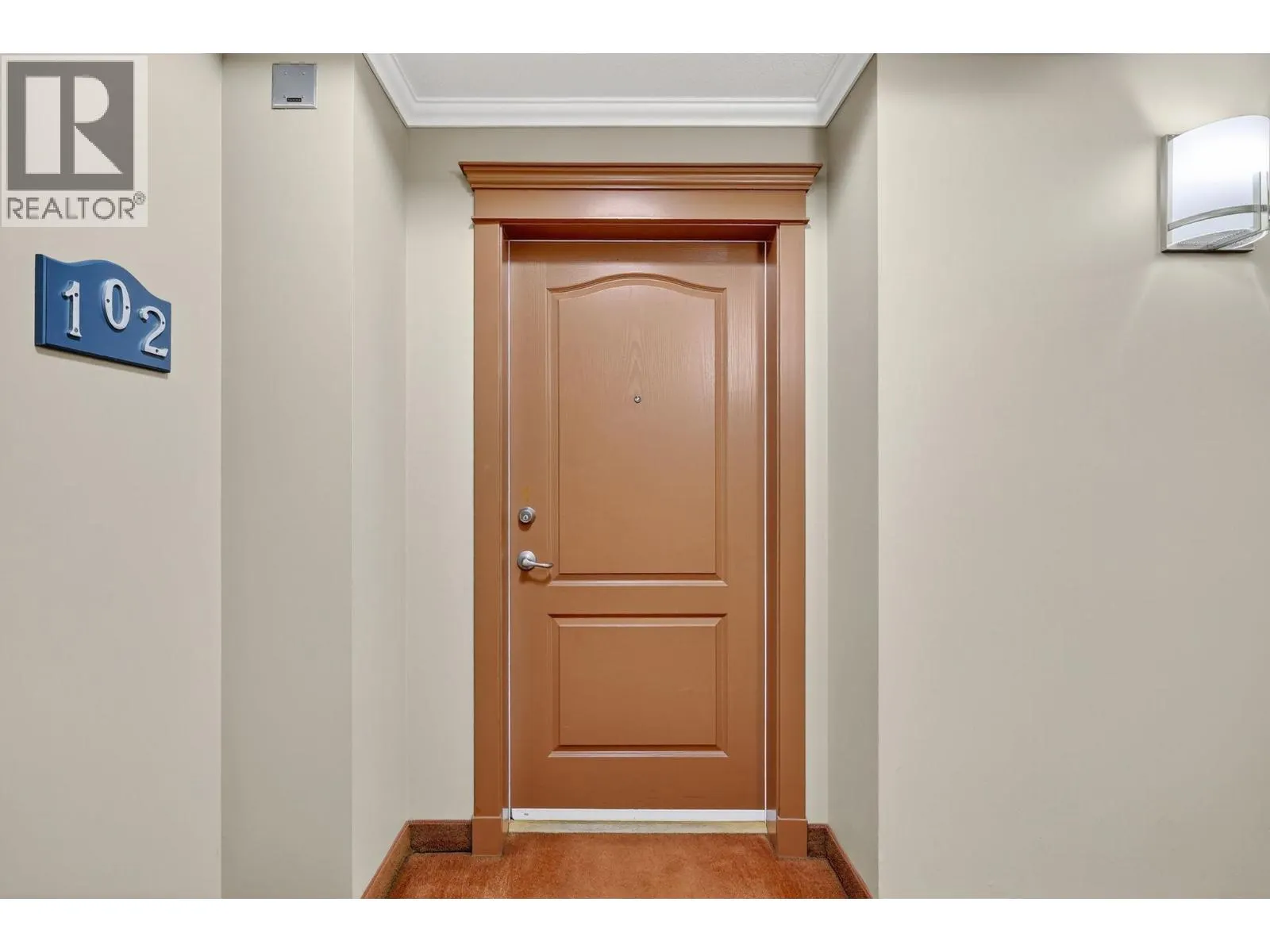 305 Whitman Road Unit# 102