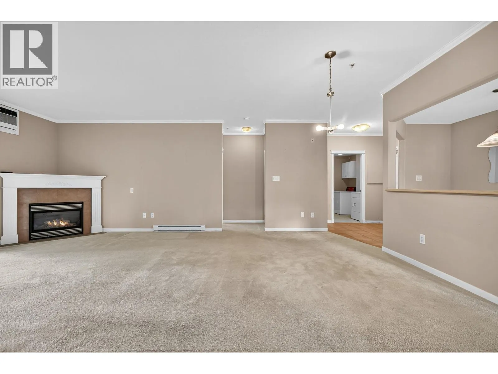 305 Whitman Road Unit# 102