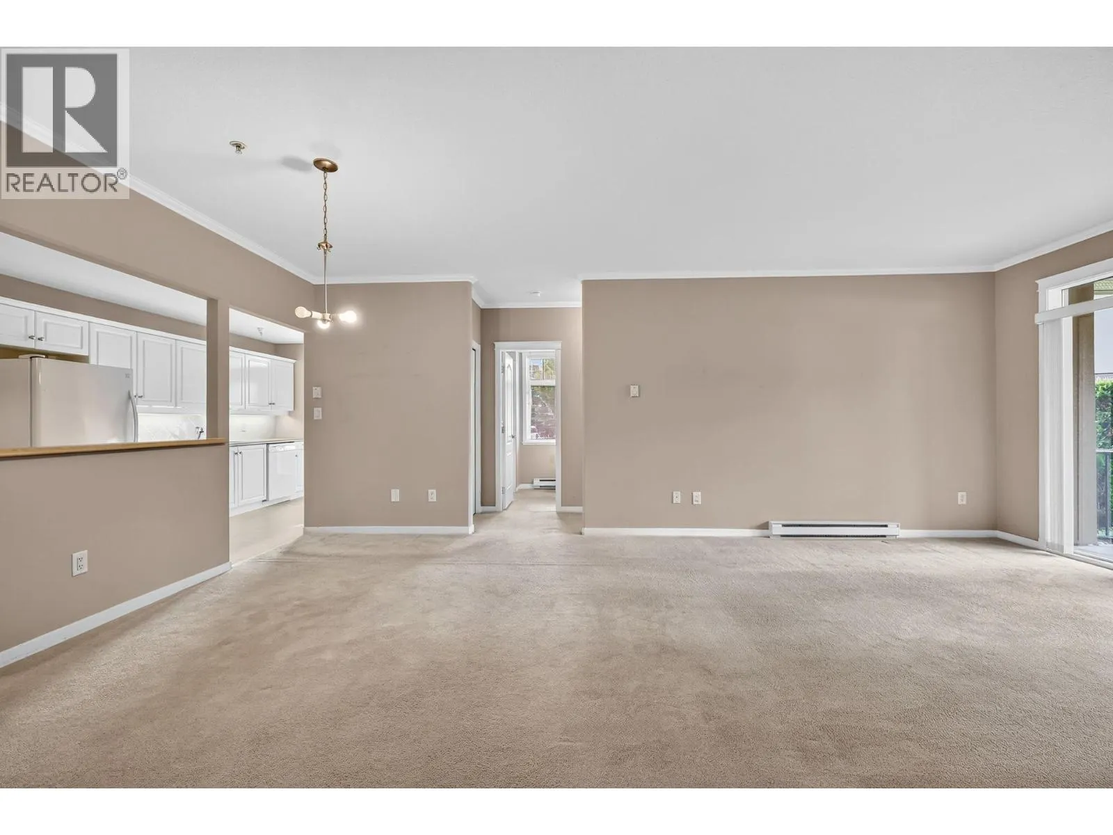 305 Whitman Road Unit# 102
