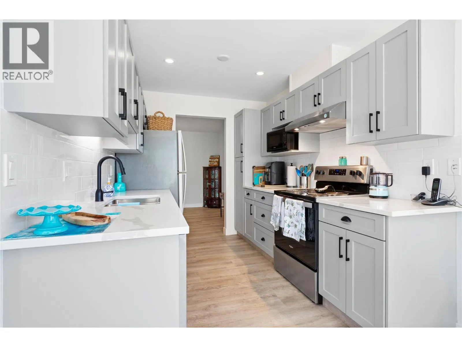 254 Scott Avenue Unit# 306
