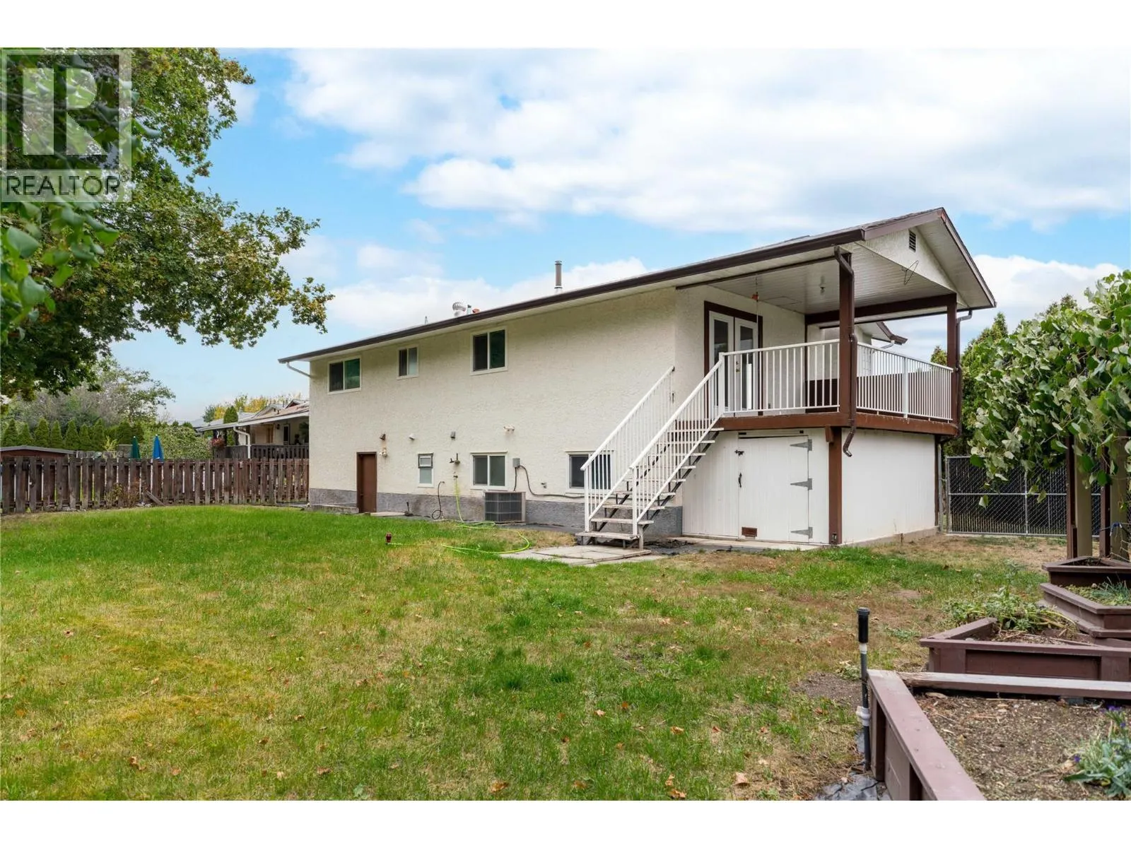 225 JUPITER Court