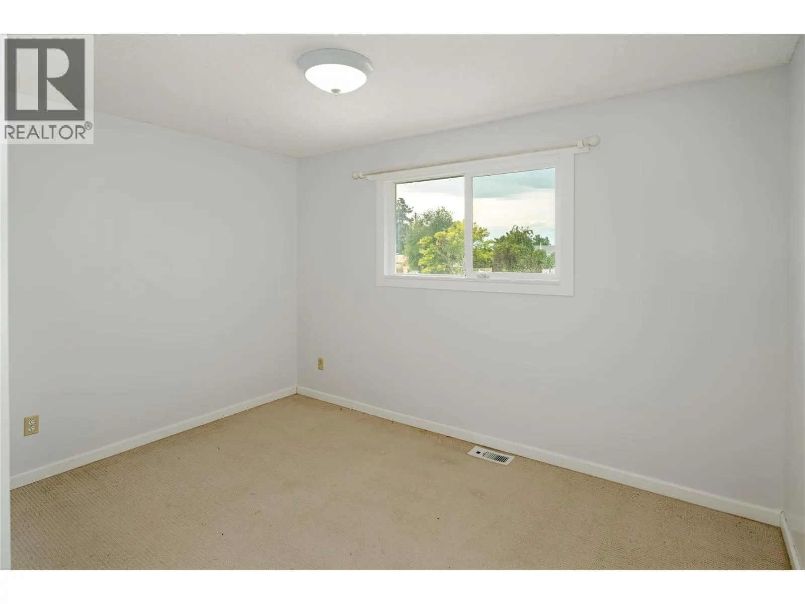225 JUPITER Court