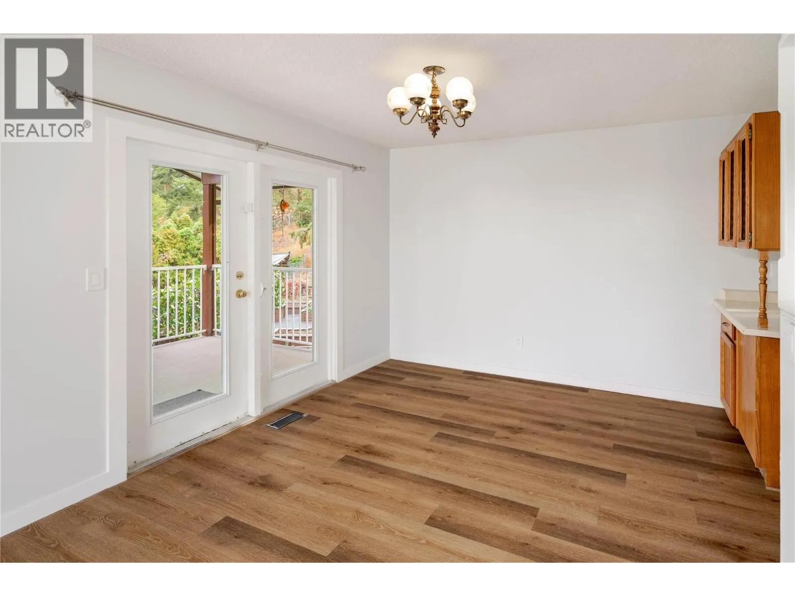 225 JUPITER Court