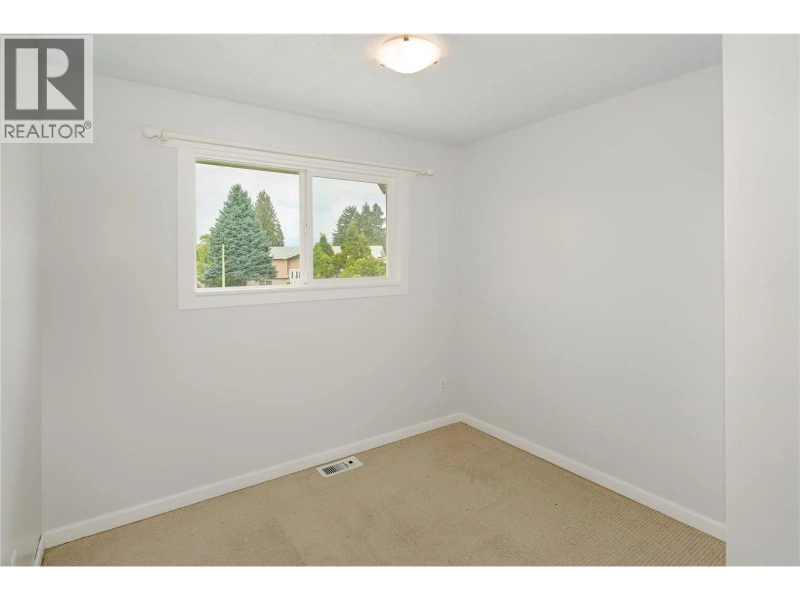 225 JUPITER Court