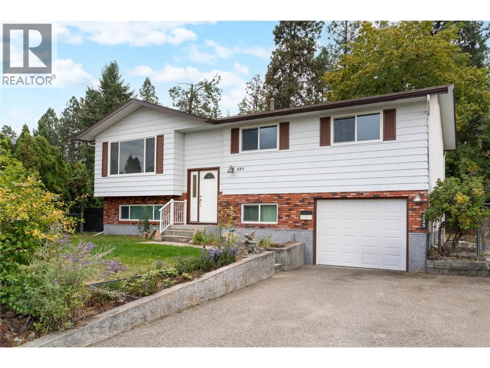 225 JUPITER Court