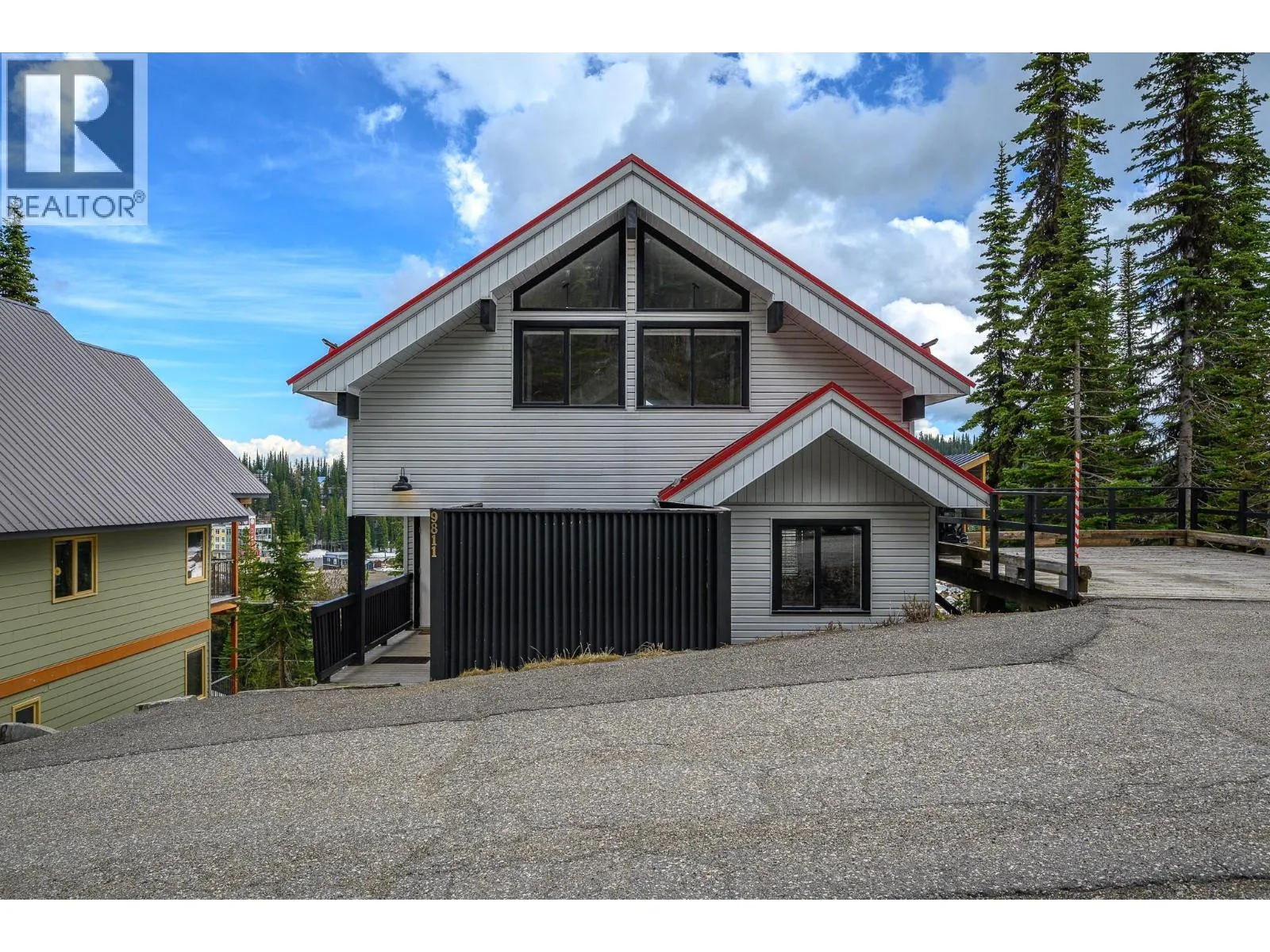 9811 Silver Star Road