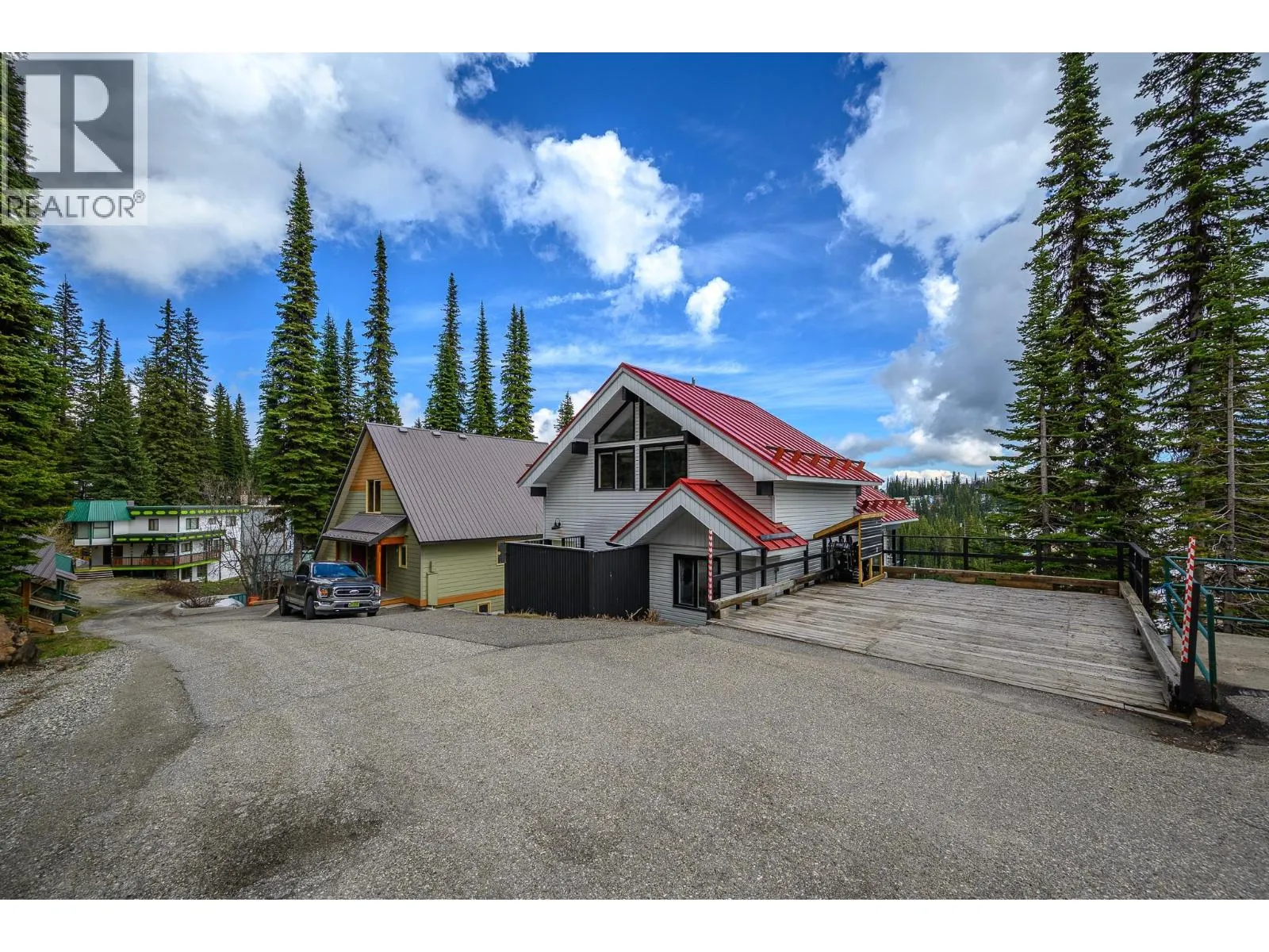 9811 Silver Star Road