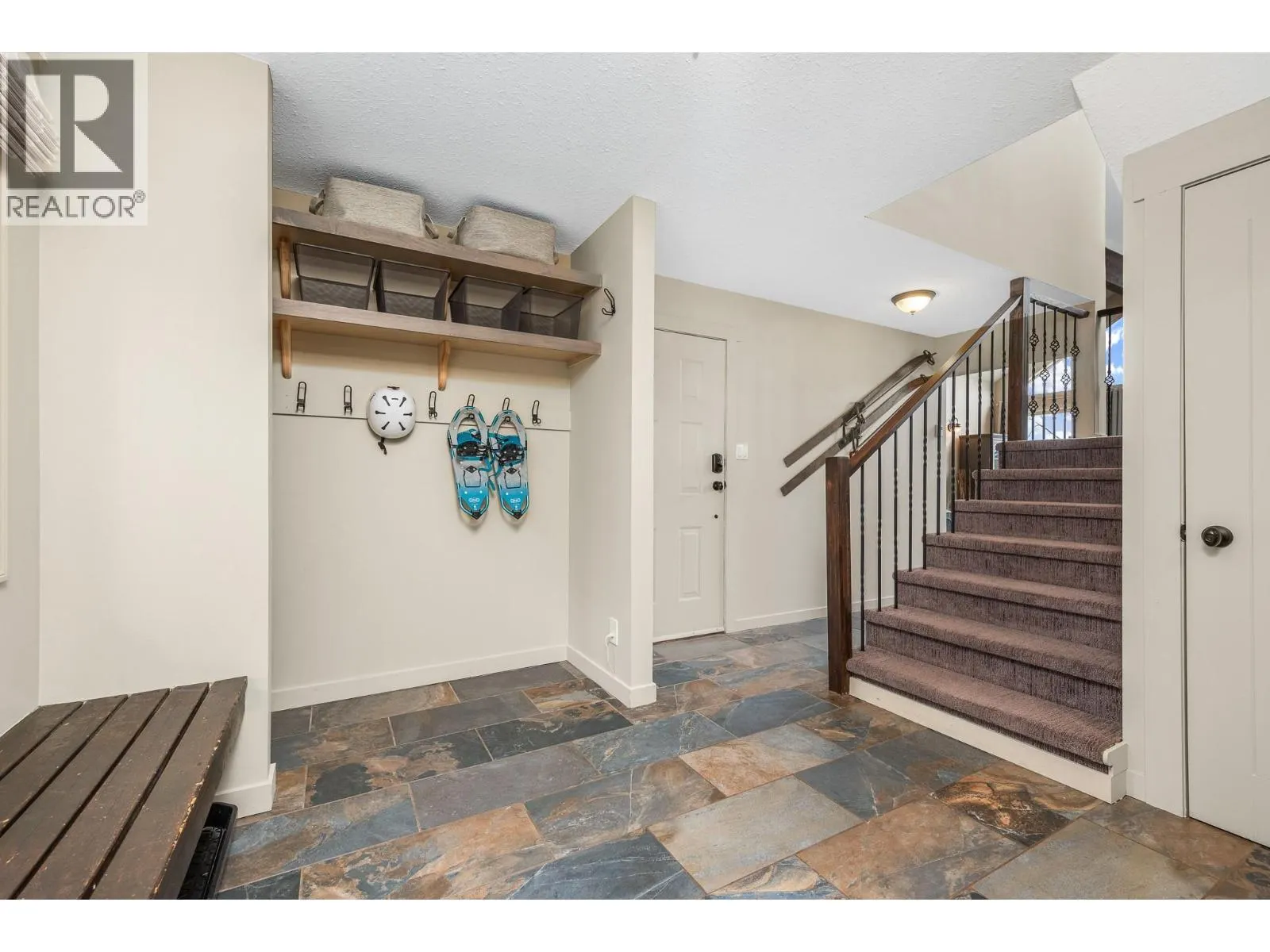 9811 Silver Star Road