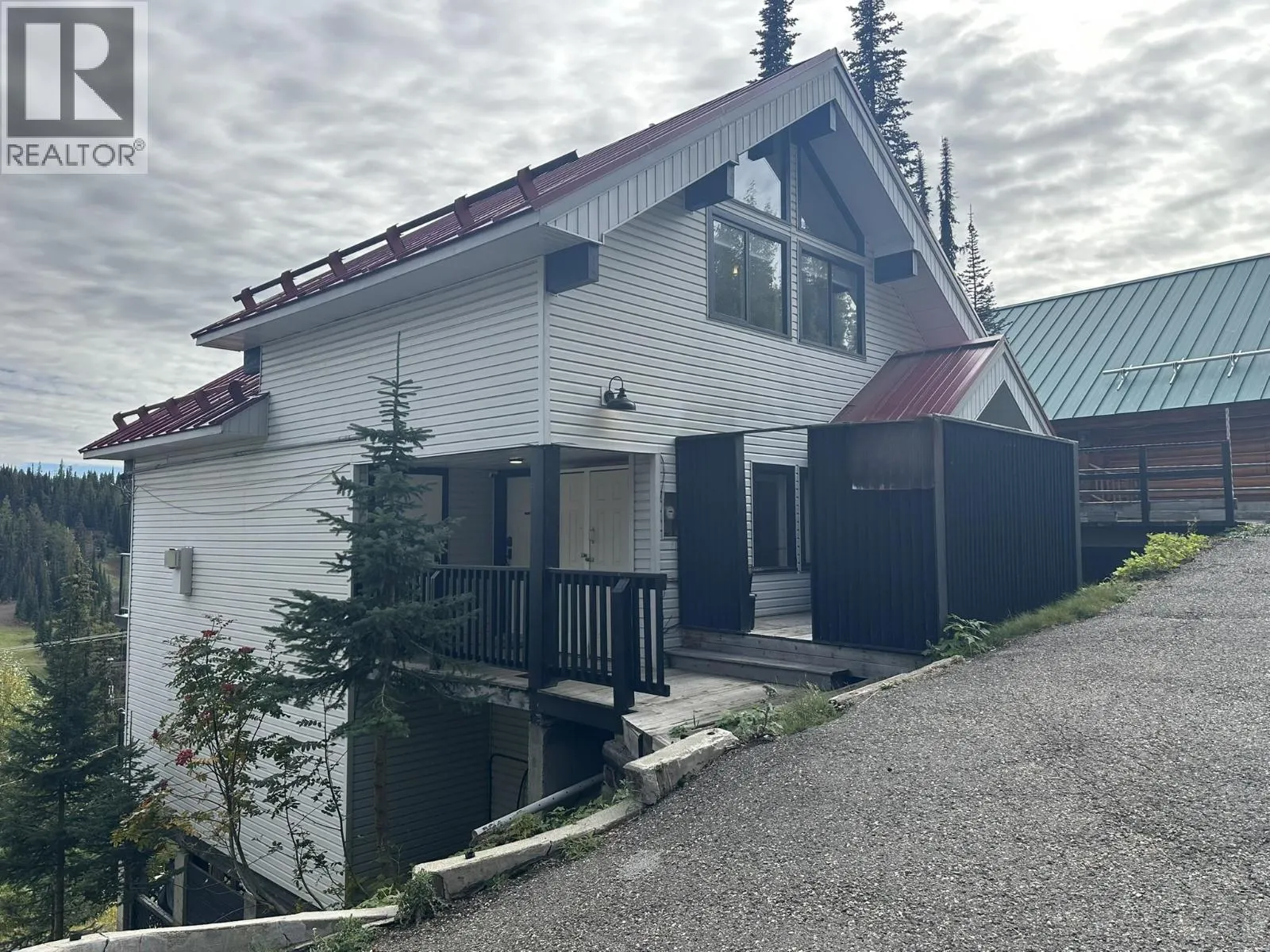 9811 Silver Star Road