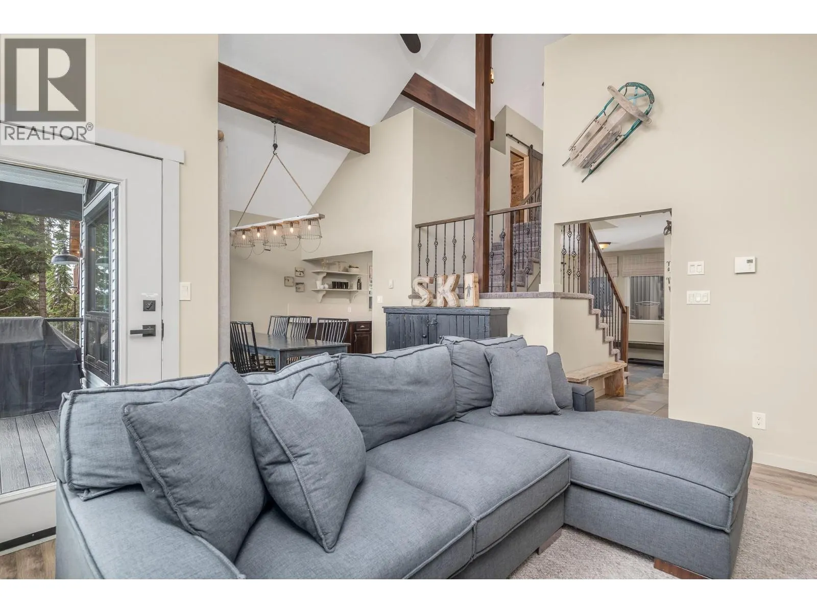 9811 Silver Star Road