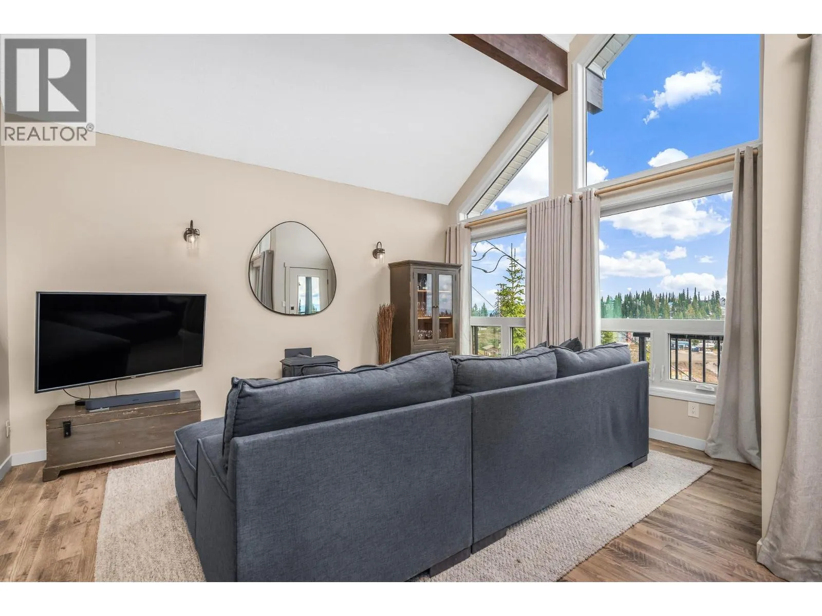 9811 Silver Star Road