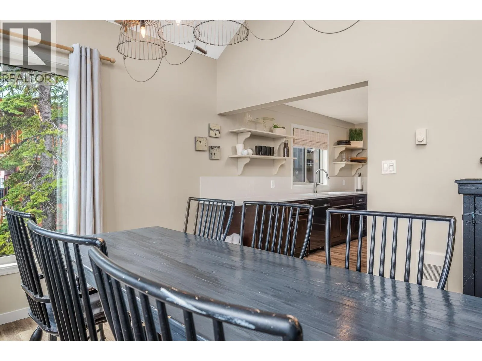 9811 Silver Star Road