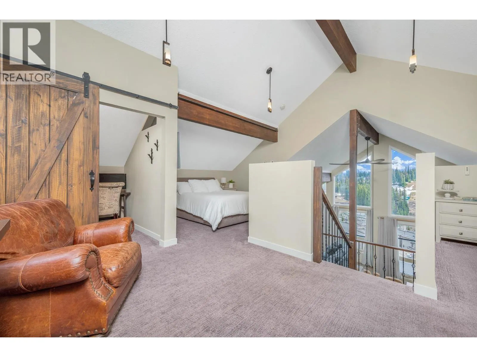 9811 Silver Star Road