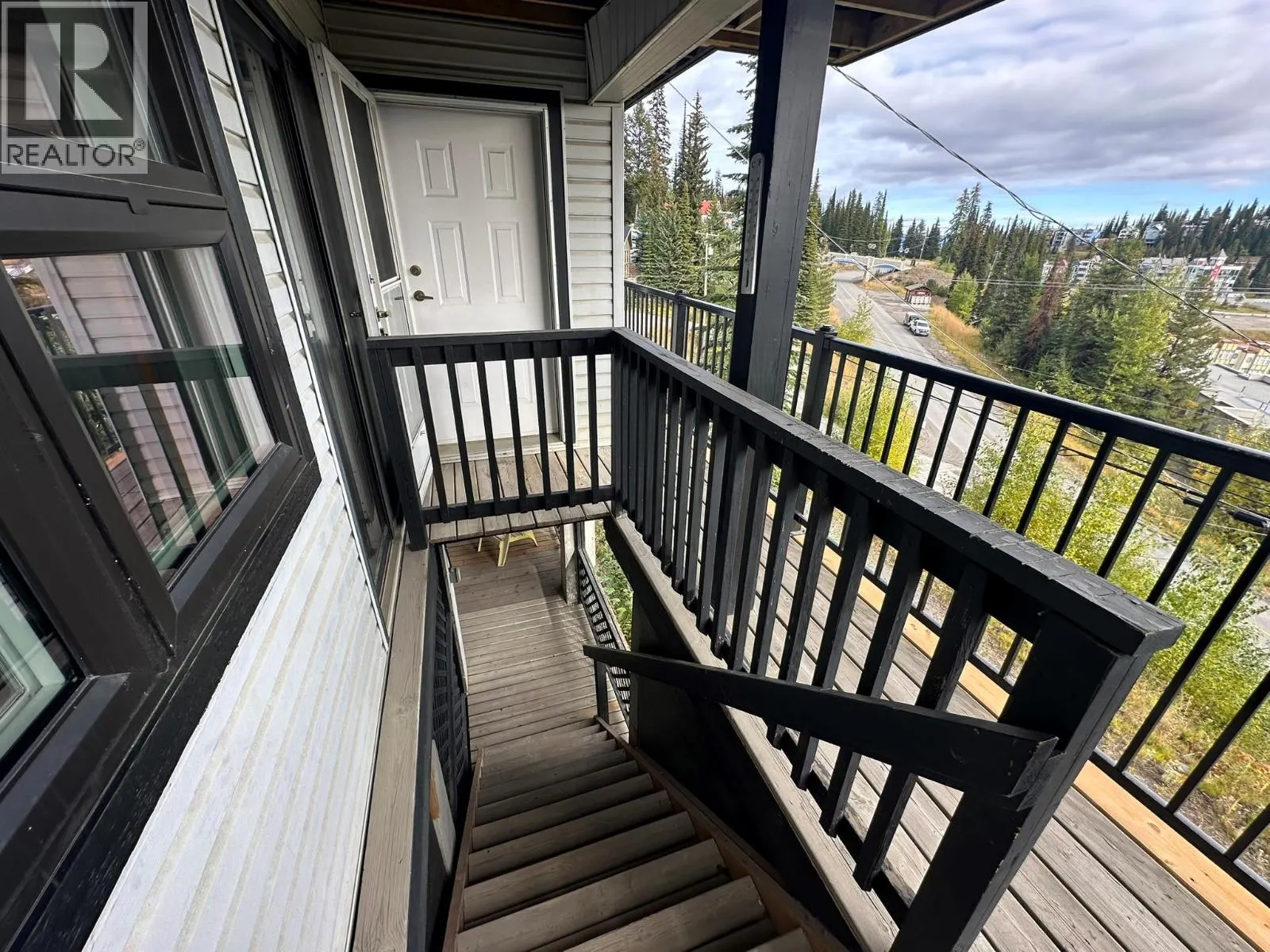 9811 Silver Star Road