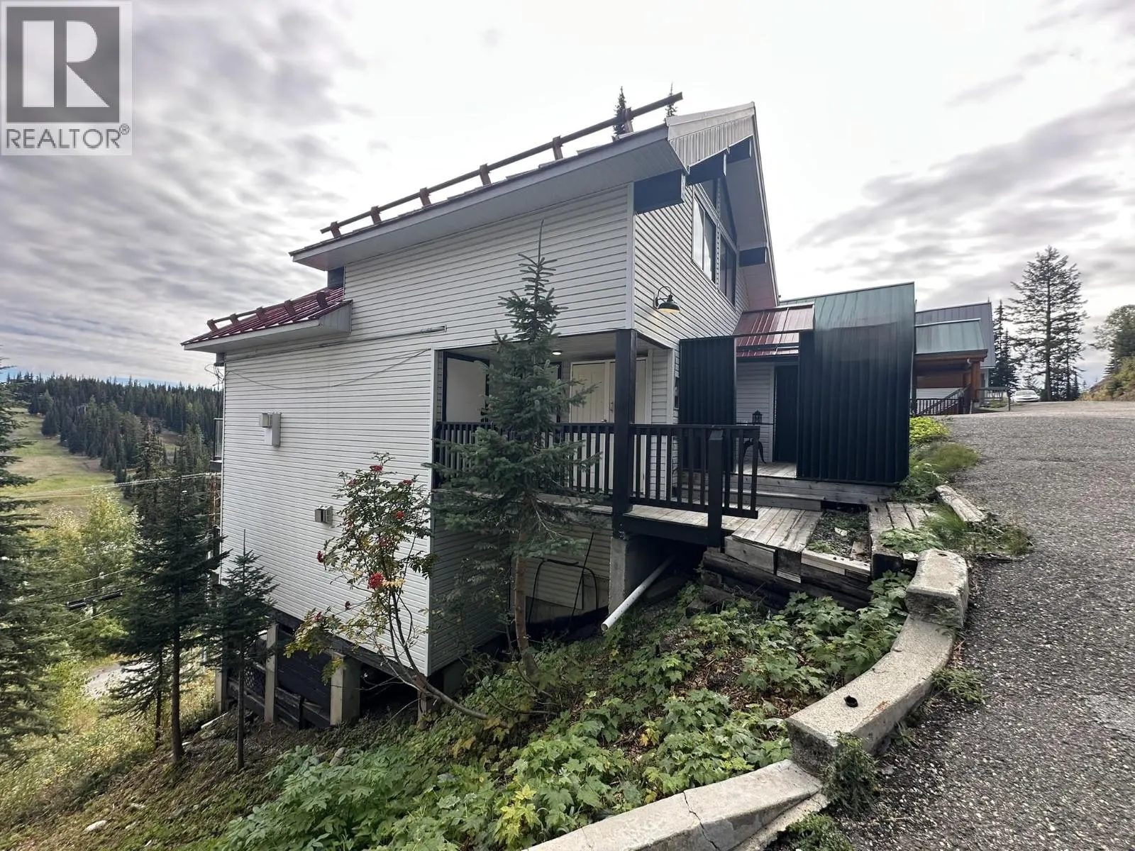 9811 Silver Star Road