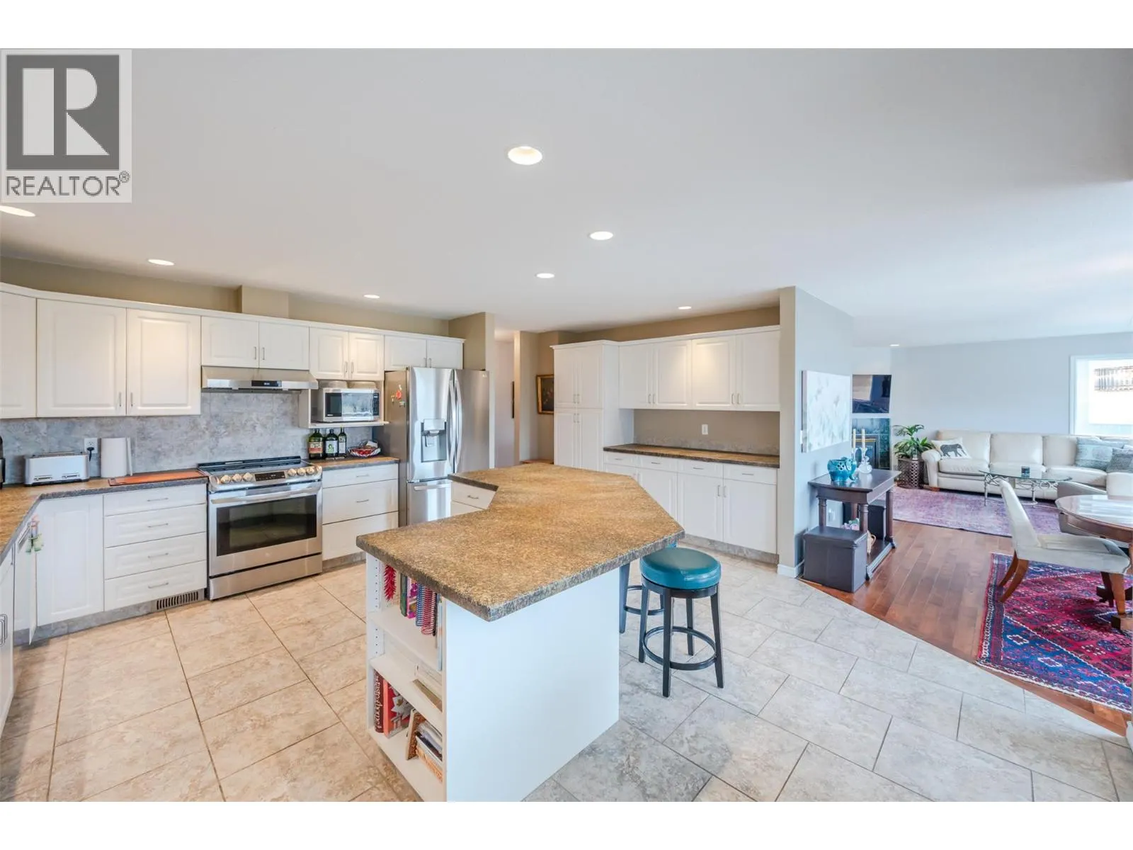 11702 GOLF COURSE Drive