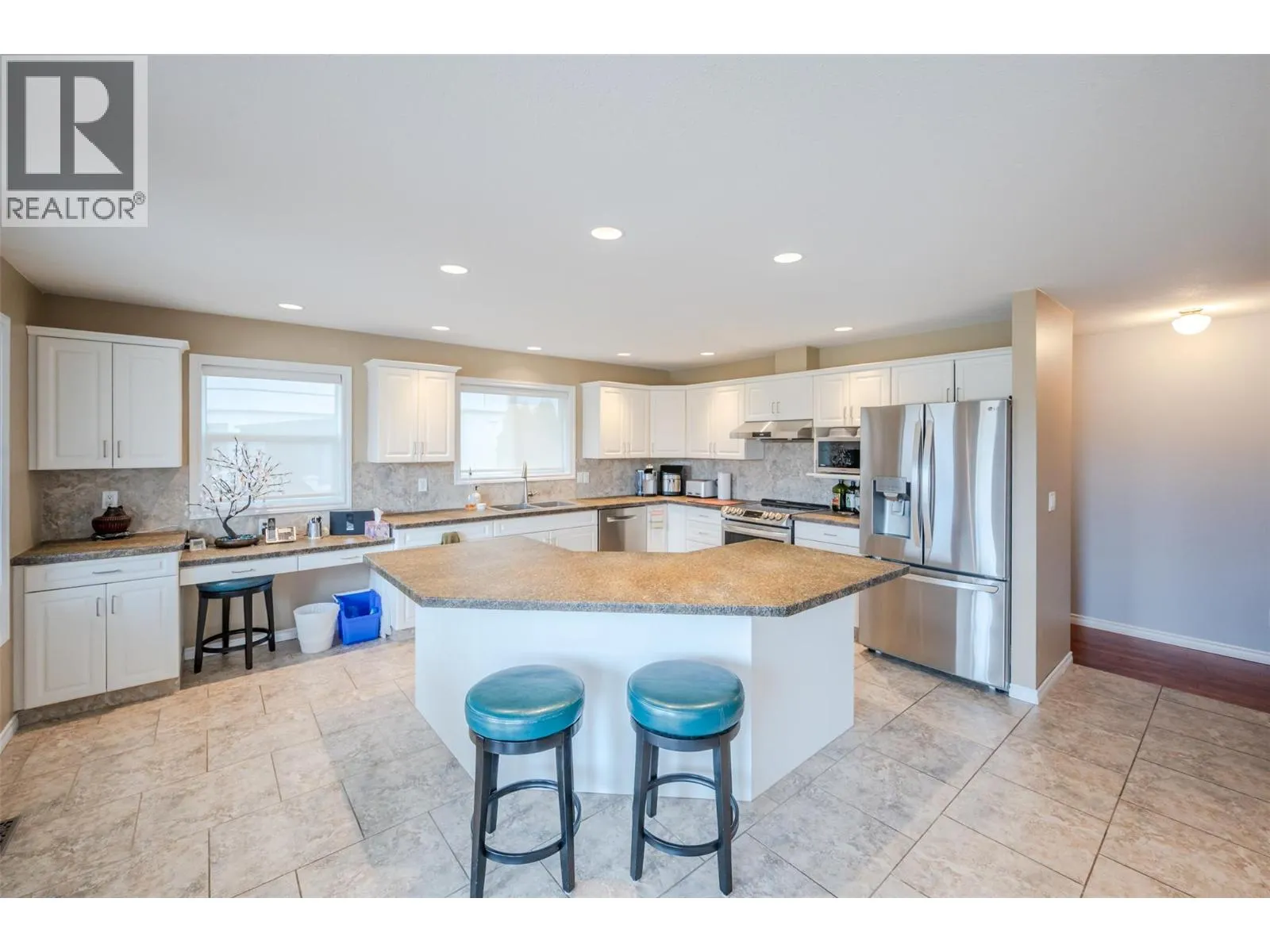 11702 GOLF COURSE Drive