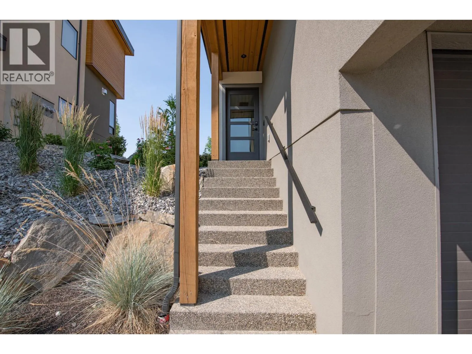 105 Predator Ridge Drive Unit# 4
