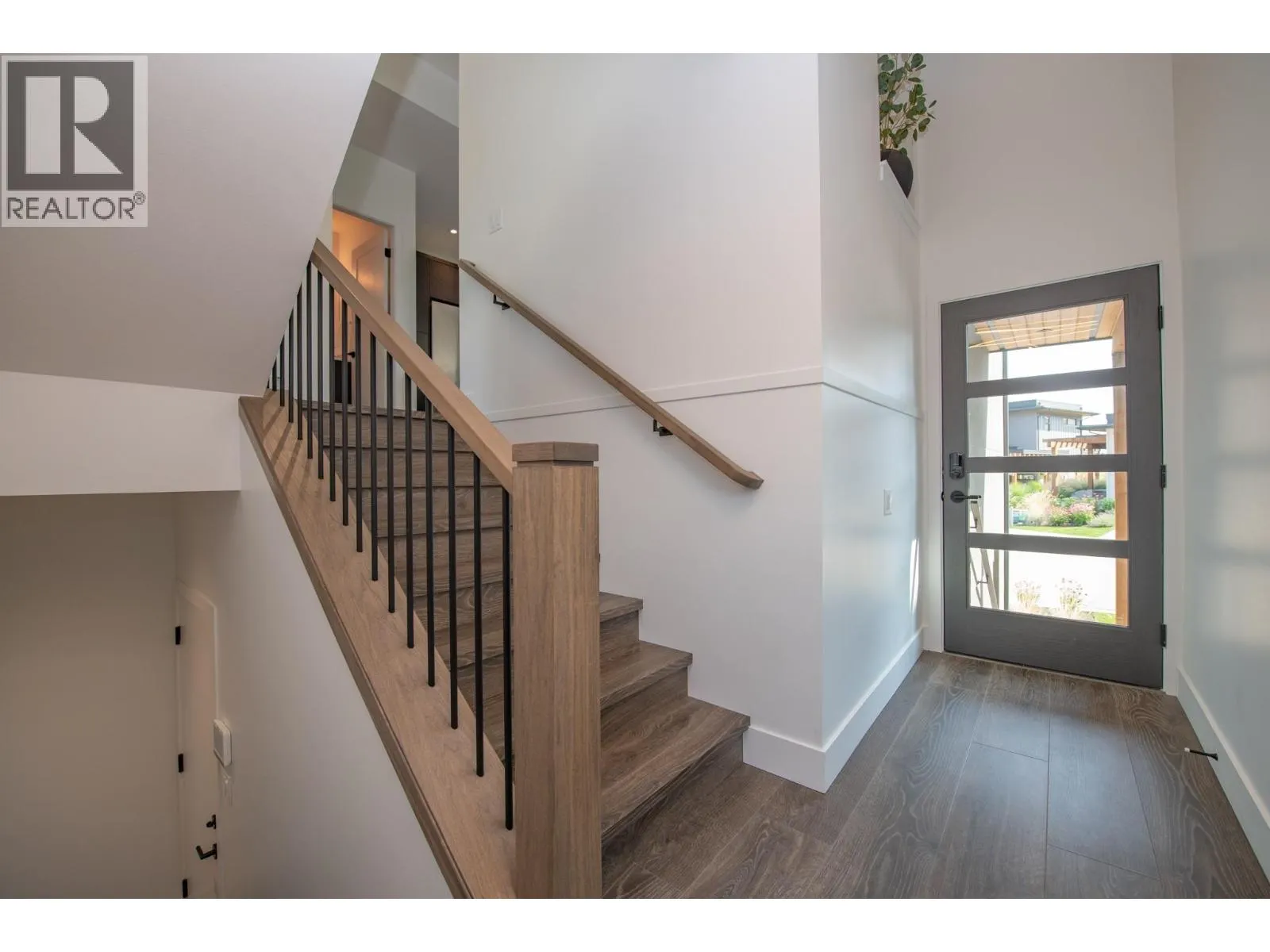 105 Predator Ridge Drive Unit# 4