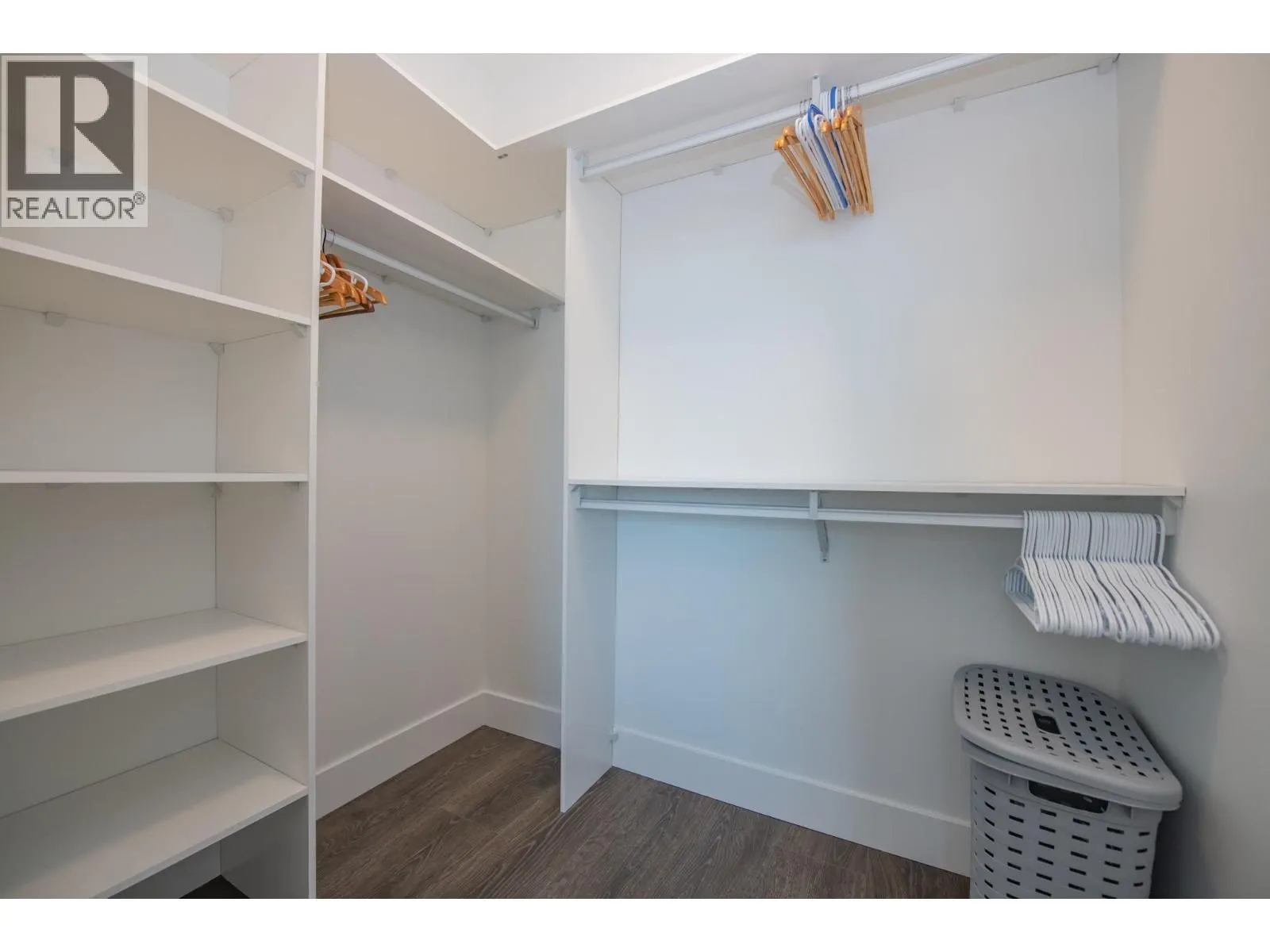 105 Predator Ridge Drive Unit# 4