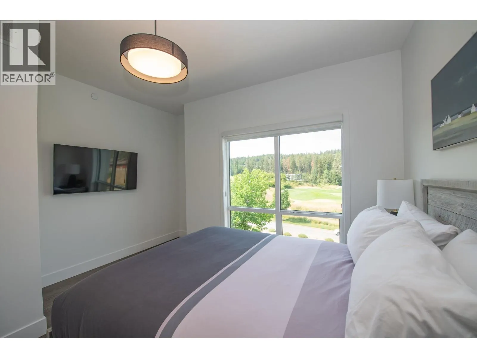 105 Predator Ridge Drive Unit# 4