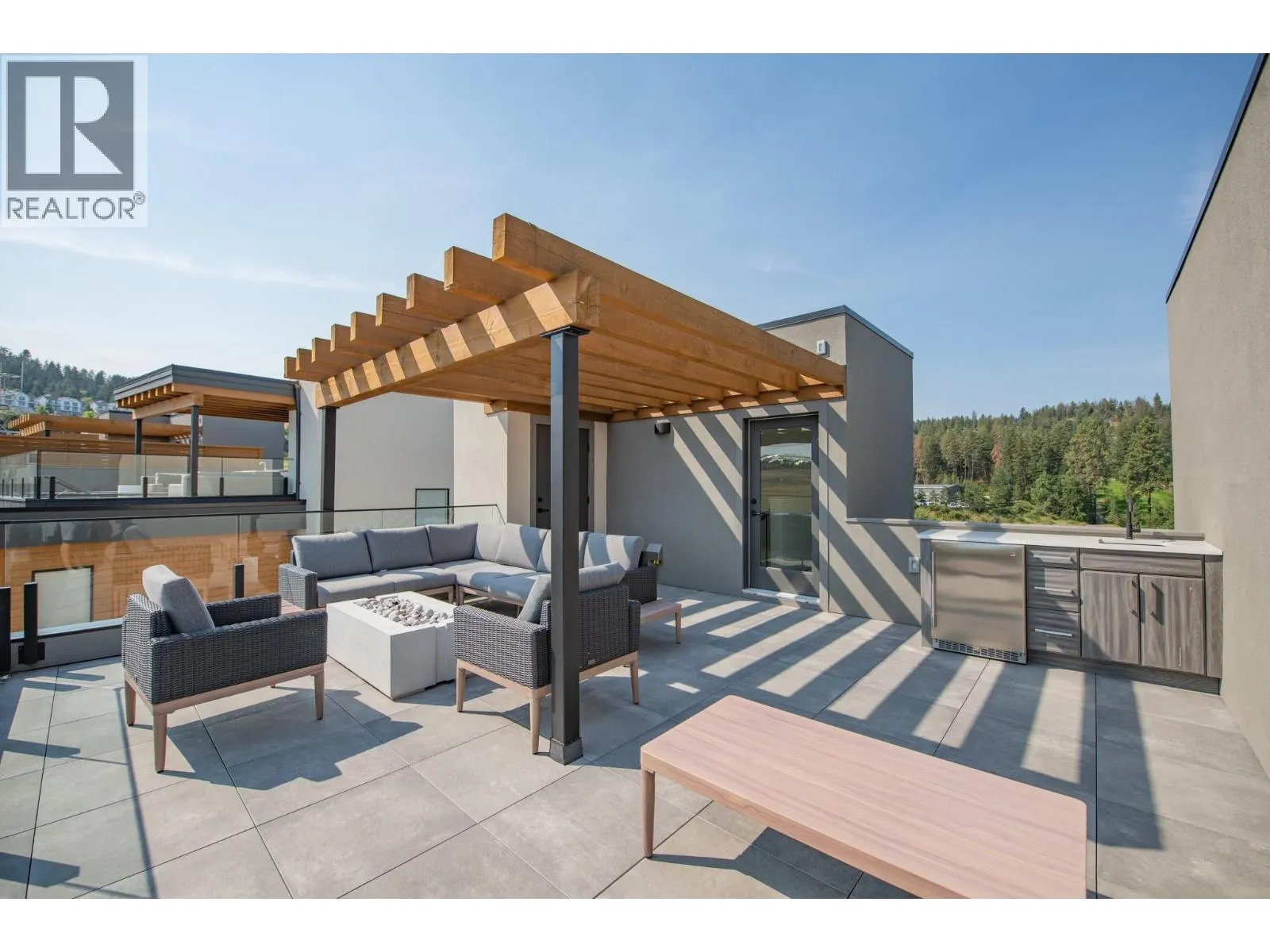 105 Predator Ridge Drive Unit# 4