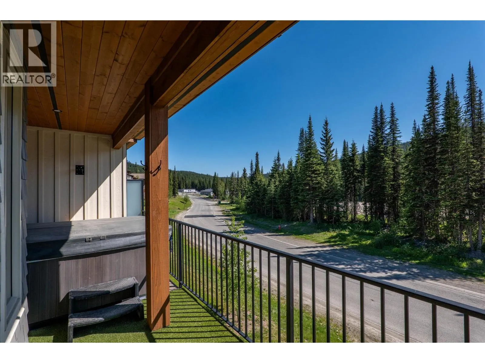 5025 Valley Drive Unit# 14