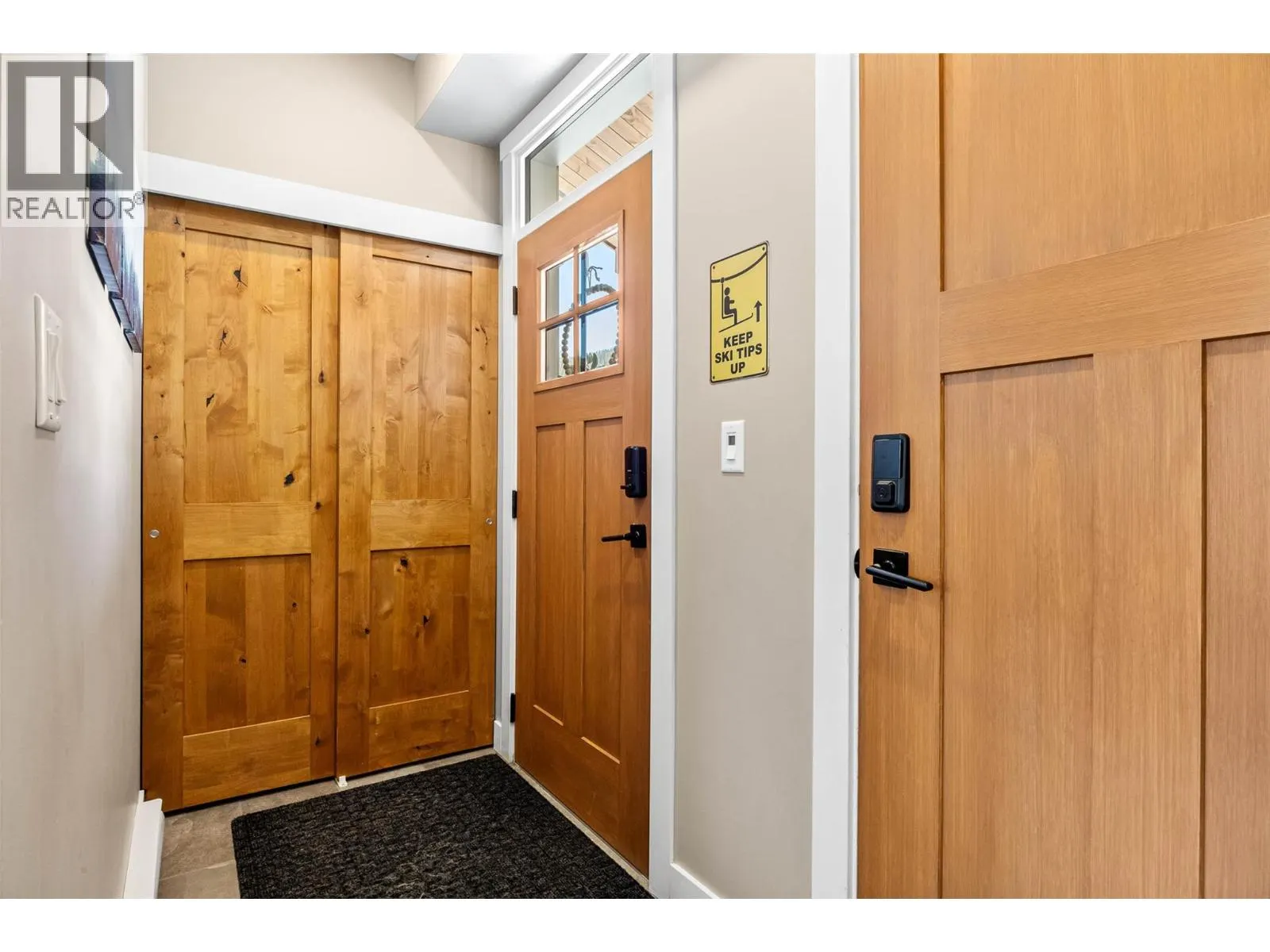 5025 Valley Drive Unit# 14