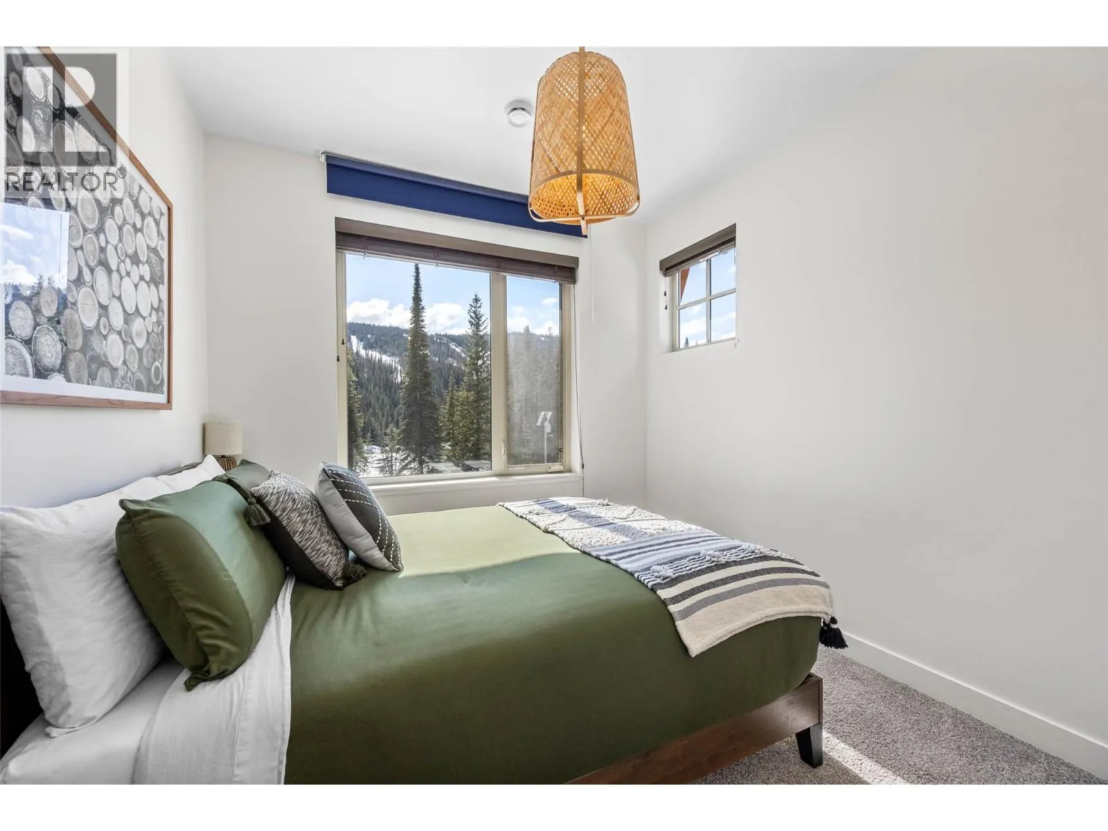 5025 Valley Drive Unit# 14