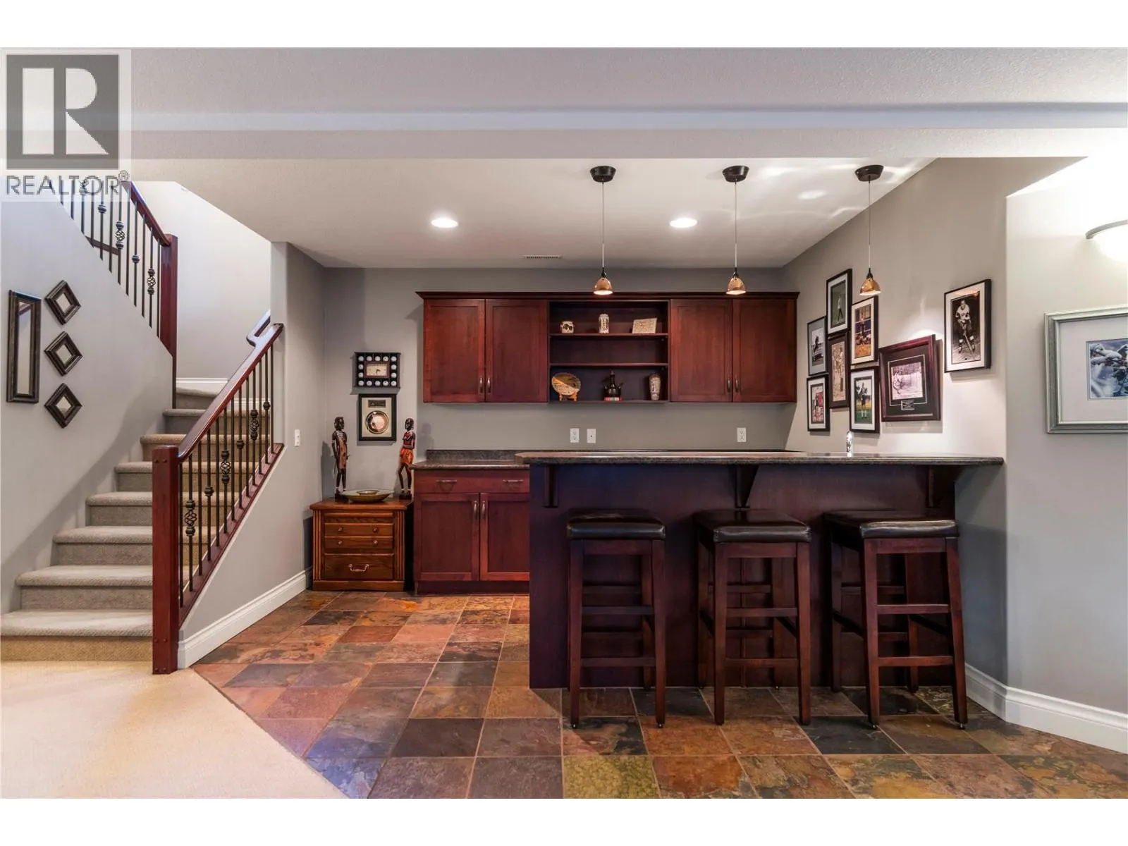 2706 Golf Course Drive