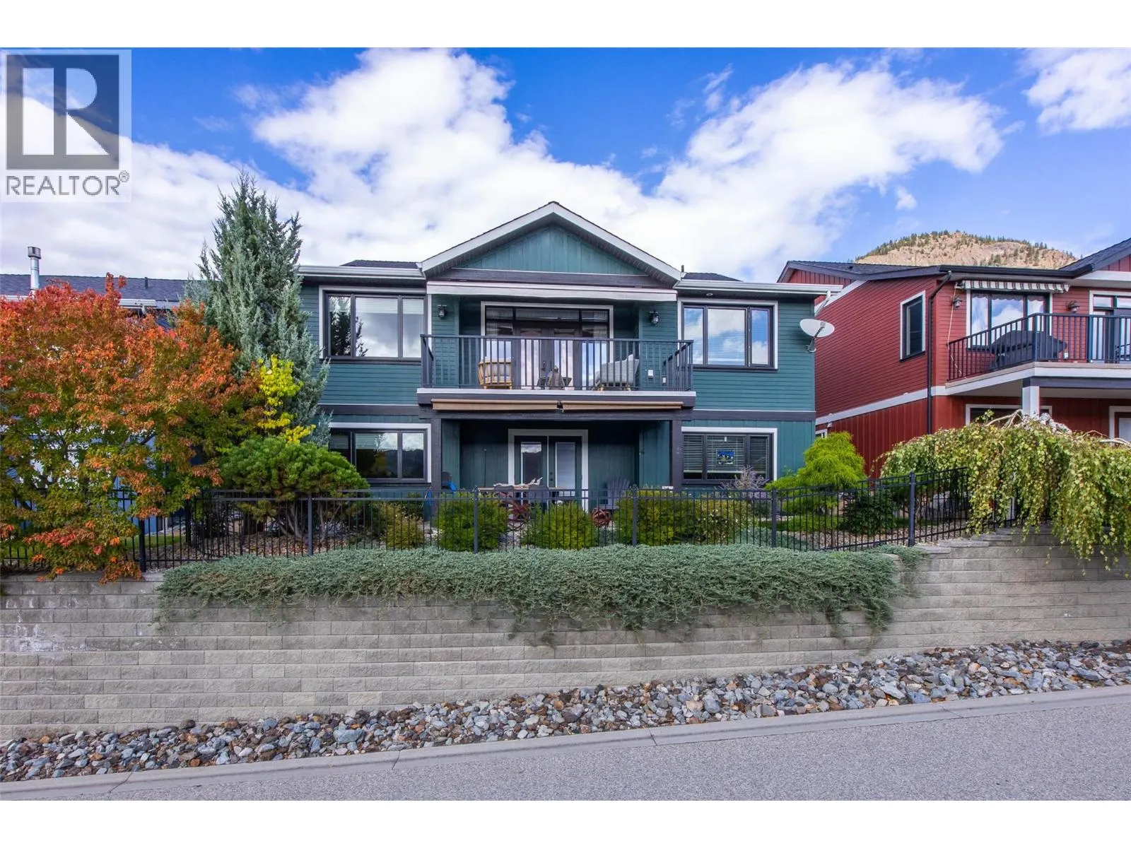 944 9TH GREEN Drive