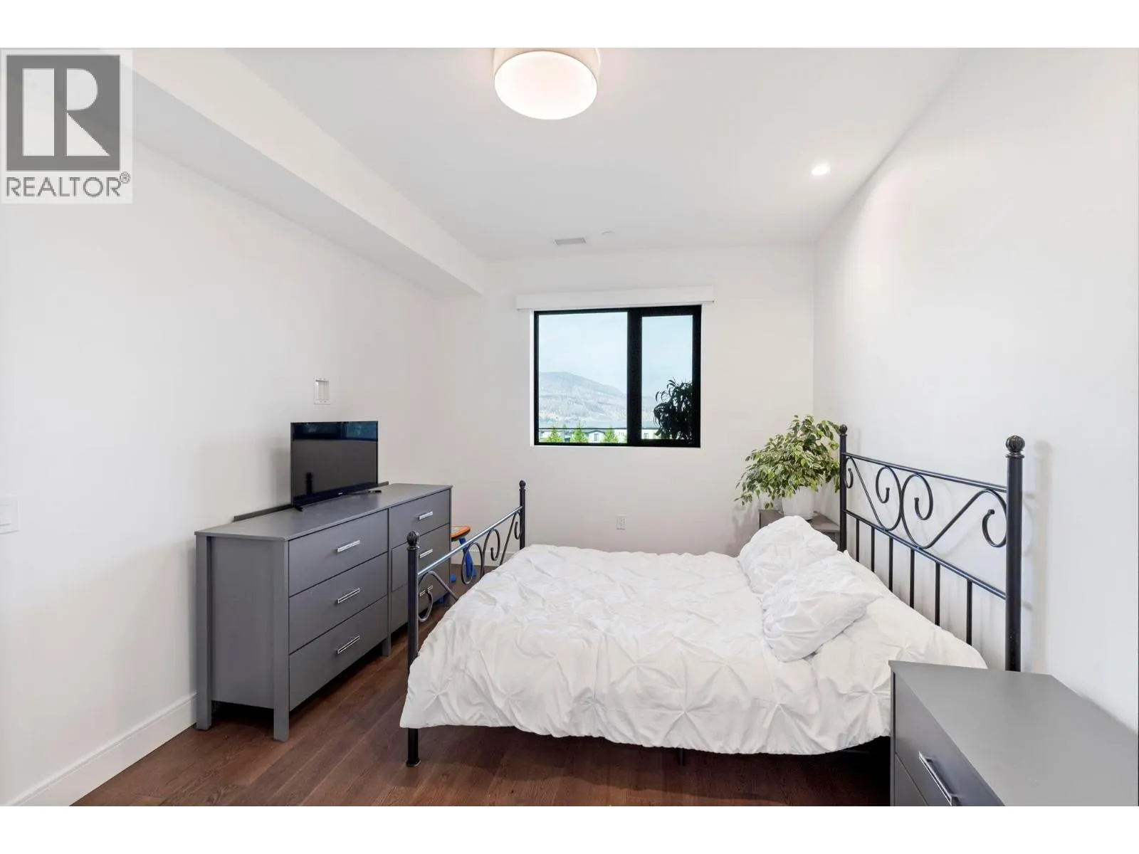 3000 Ariva Drive Unit# 3103