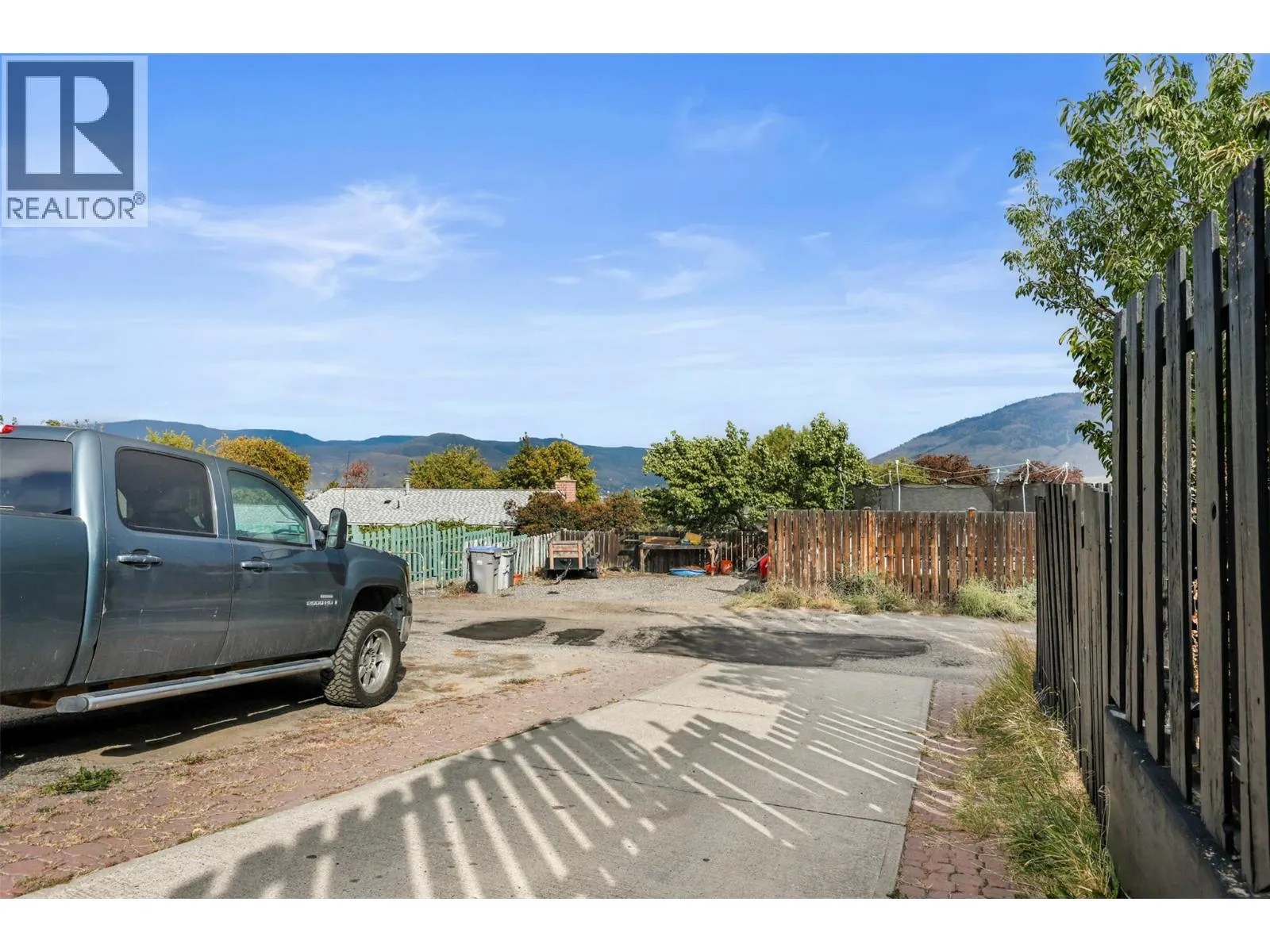 492 GRANDVIEW Terrace