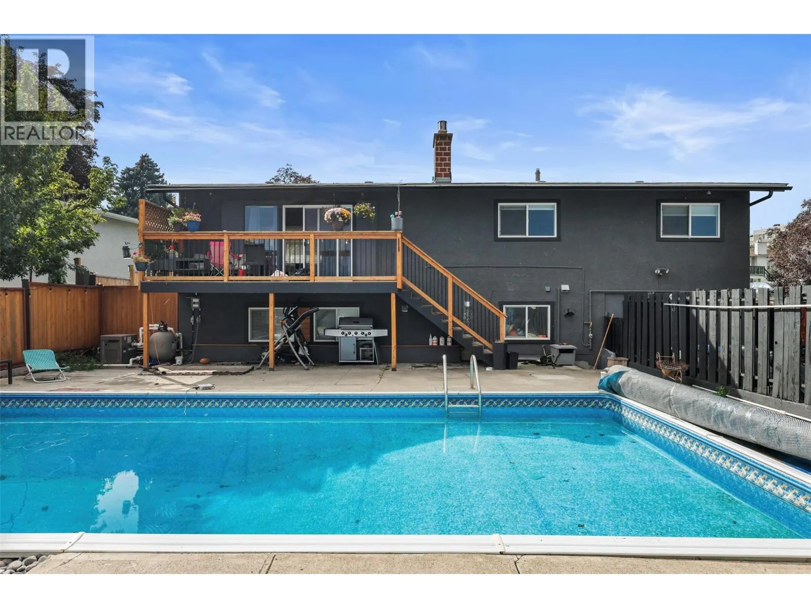 492 GRANDVIEW Terrace
