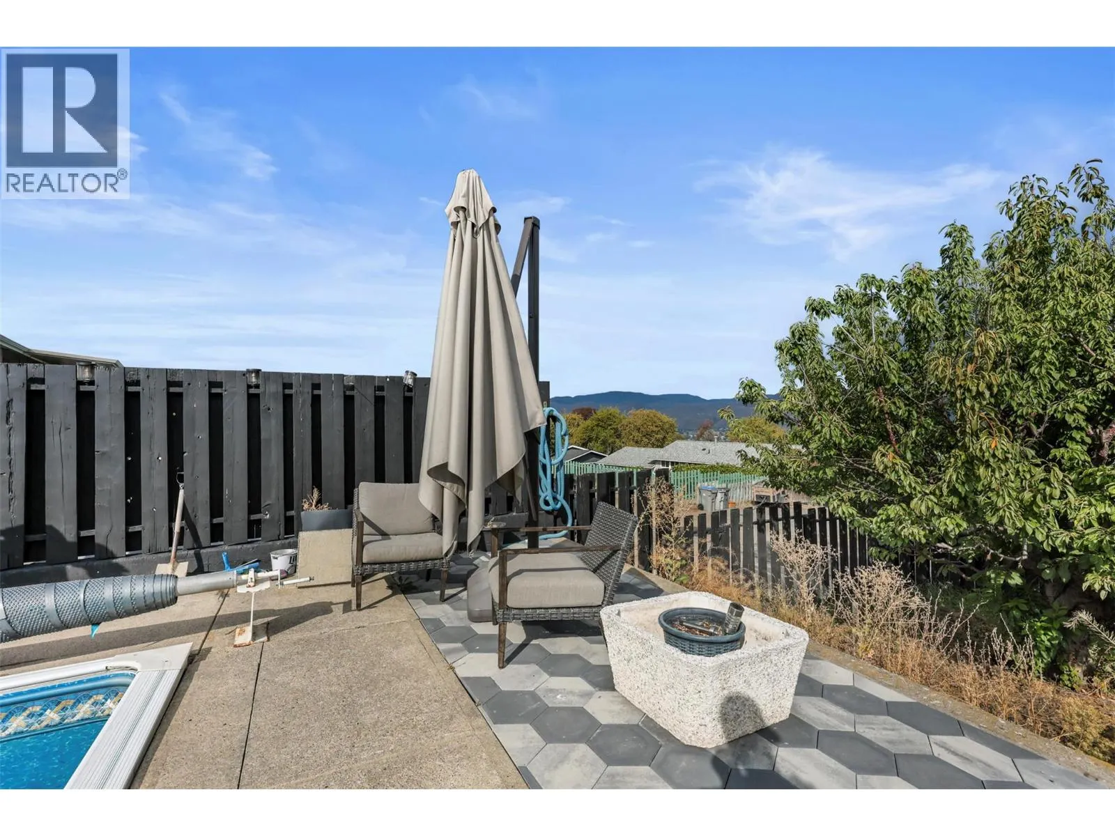 492 GRANDVIEW Terrace