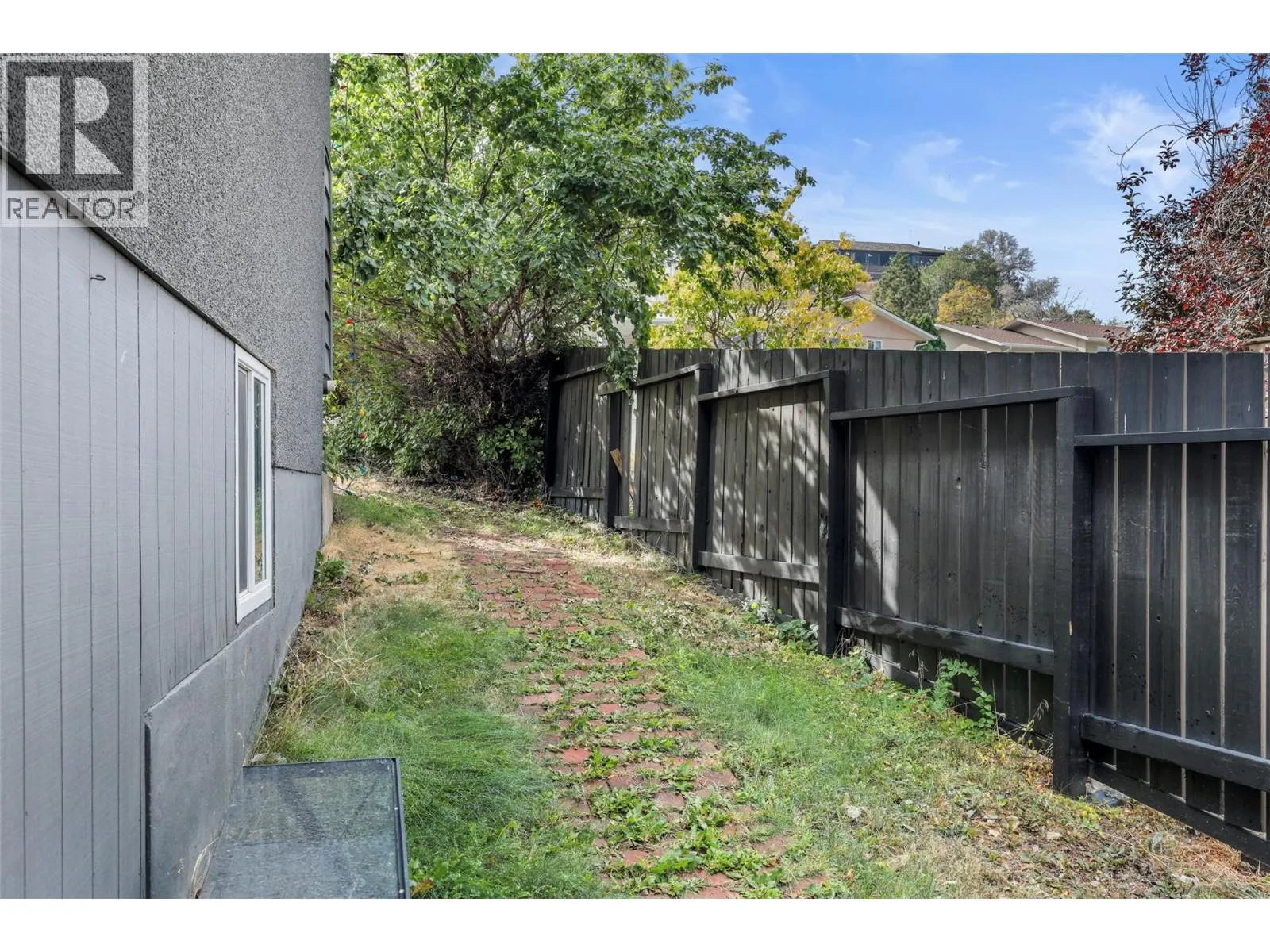 492 GRANDVIEW Terrace