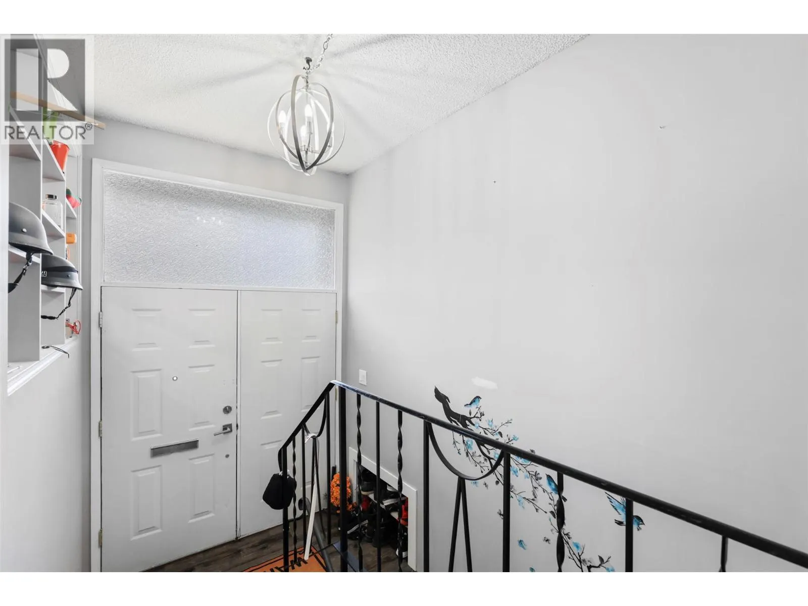 492 GRANDVIEW Terrace