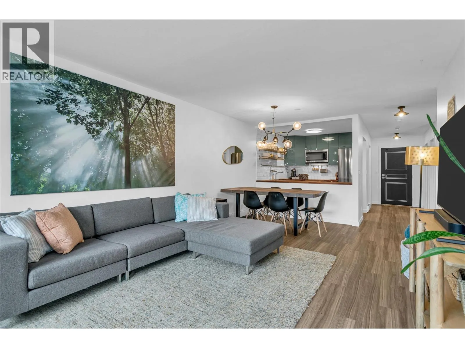 1075 Bernard Avenue Unit# 110