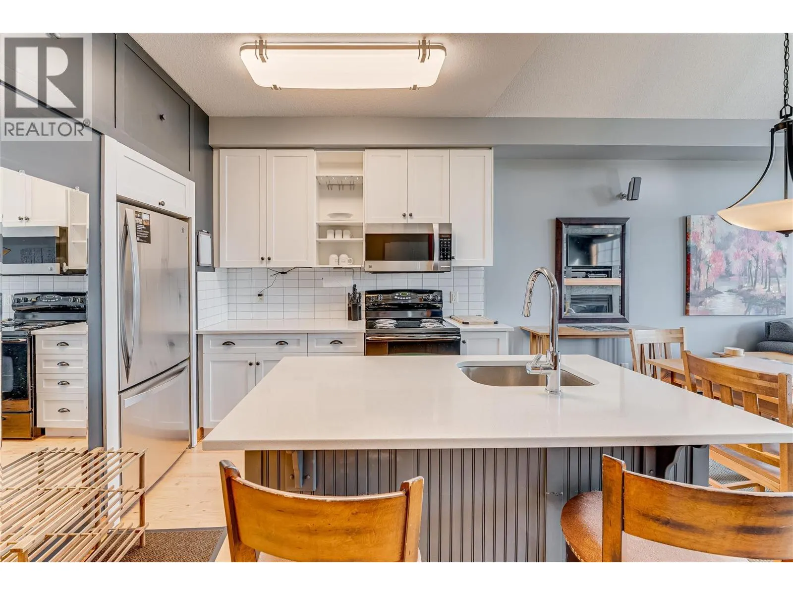 107 Village Centre Court Unit# 414