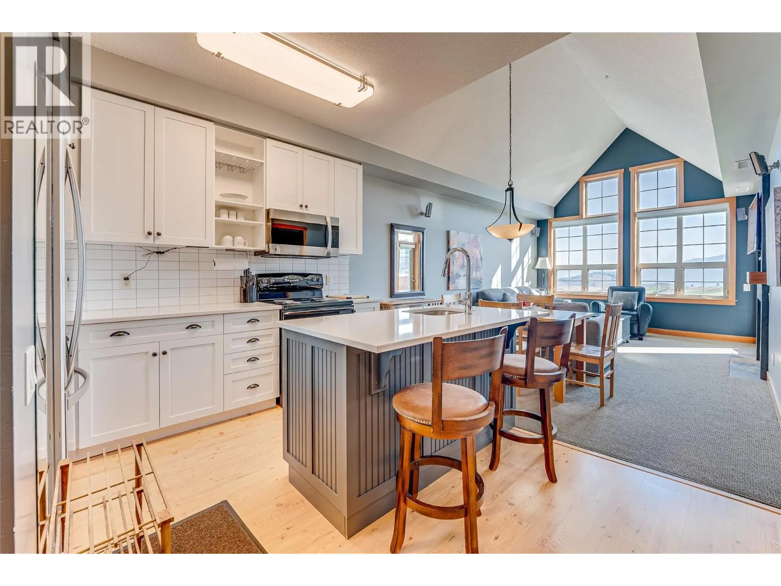 107 Village Centre Court Unit# 414