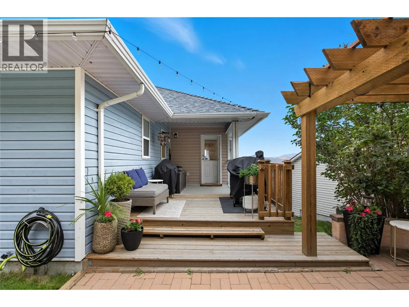 2439 DRUMMOND Court