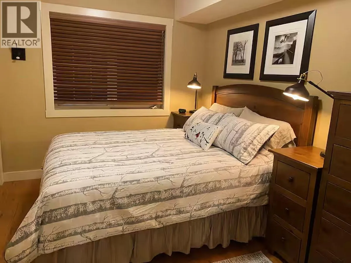 1322 KAUFMANN View Unit# 13