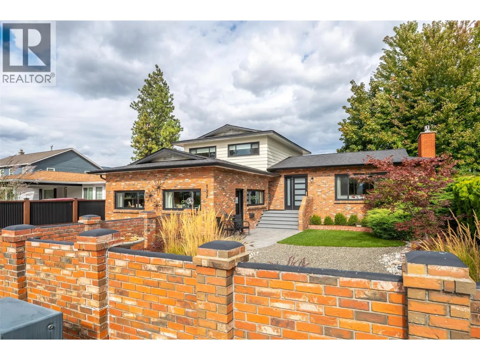 127 ELM Avenue