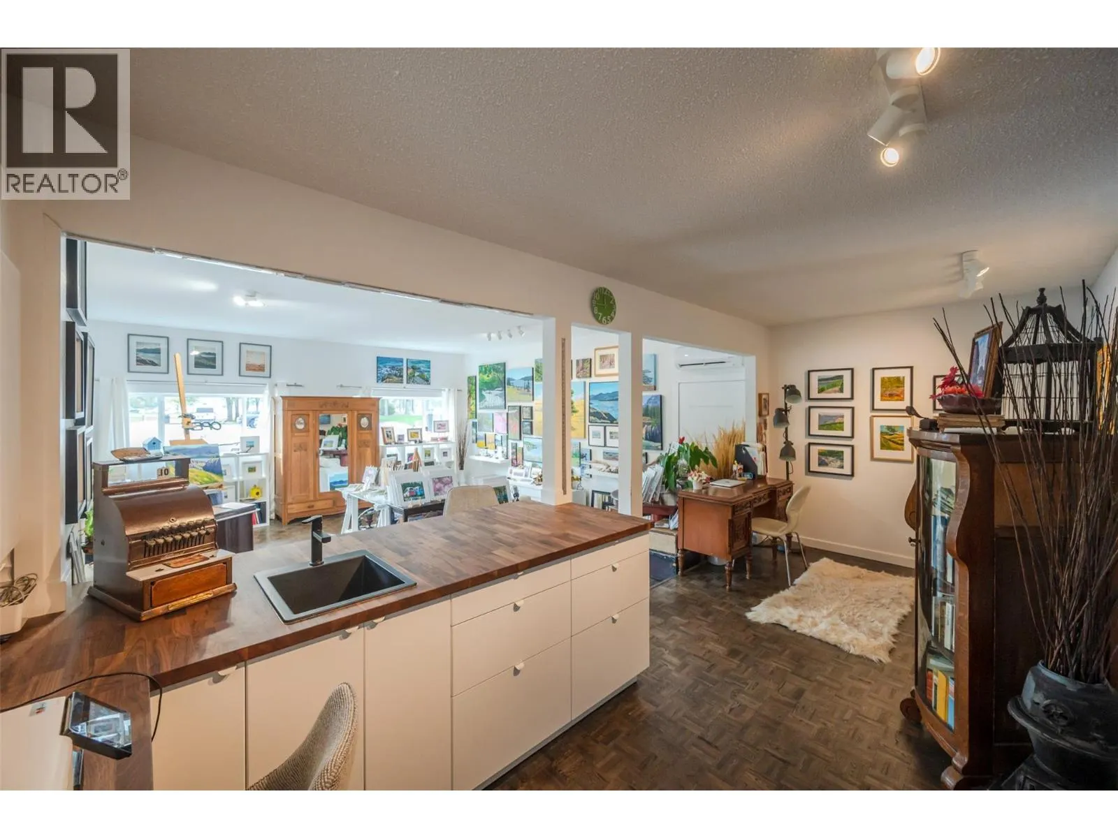 127 ELM Avenue