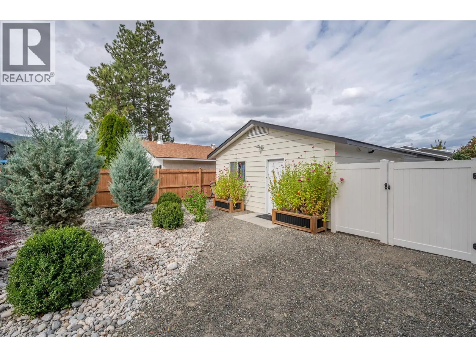 127 ELM Avenue