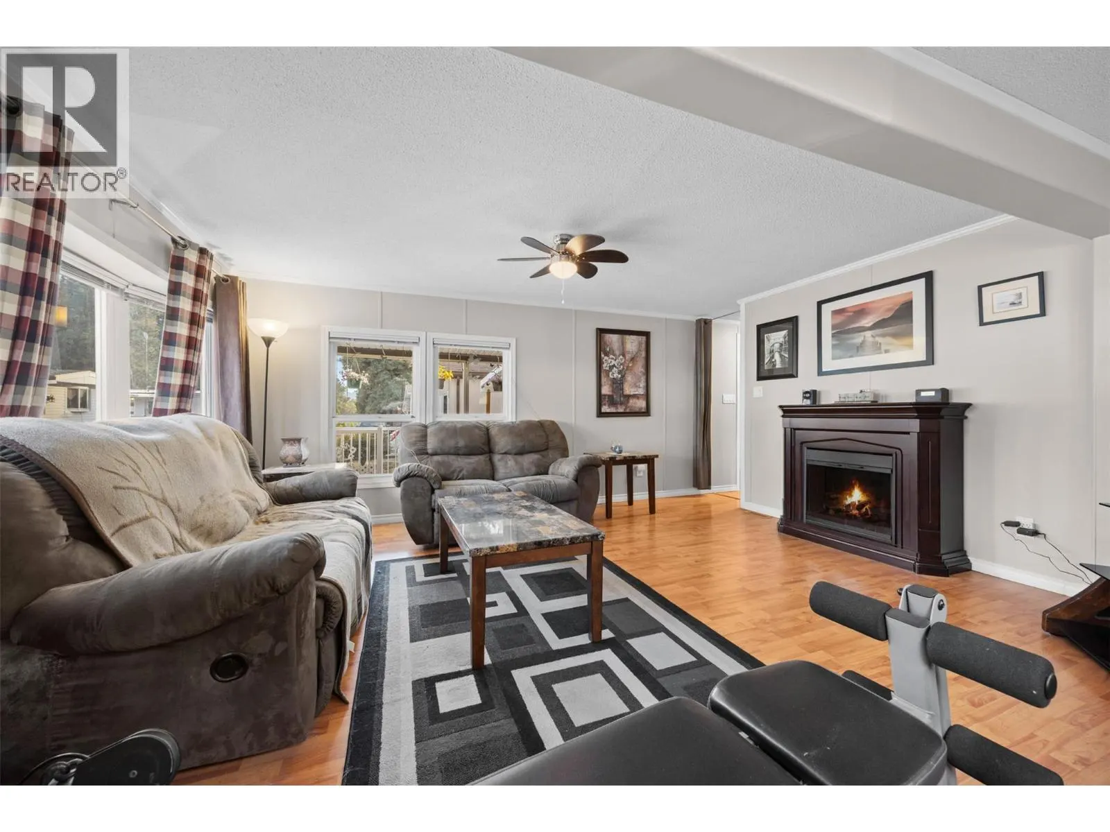 1999 97 Highway S Unit# 237