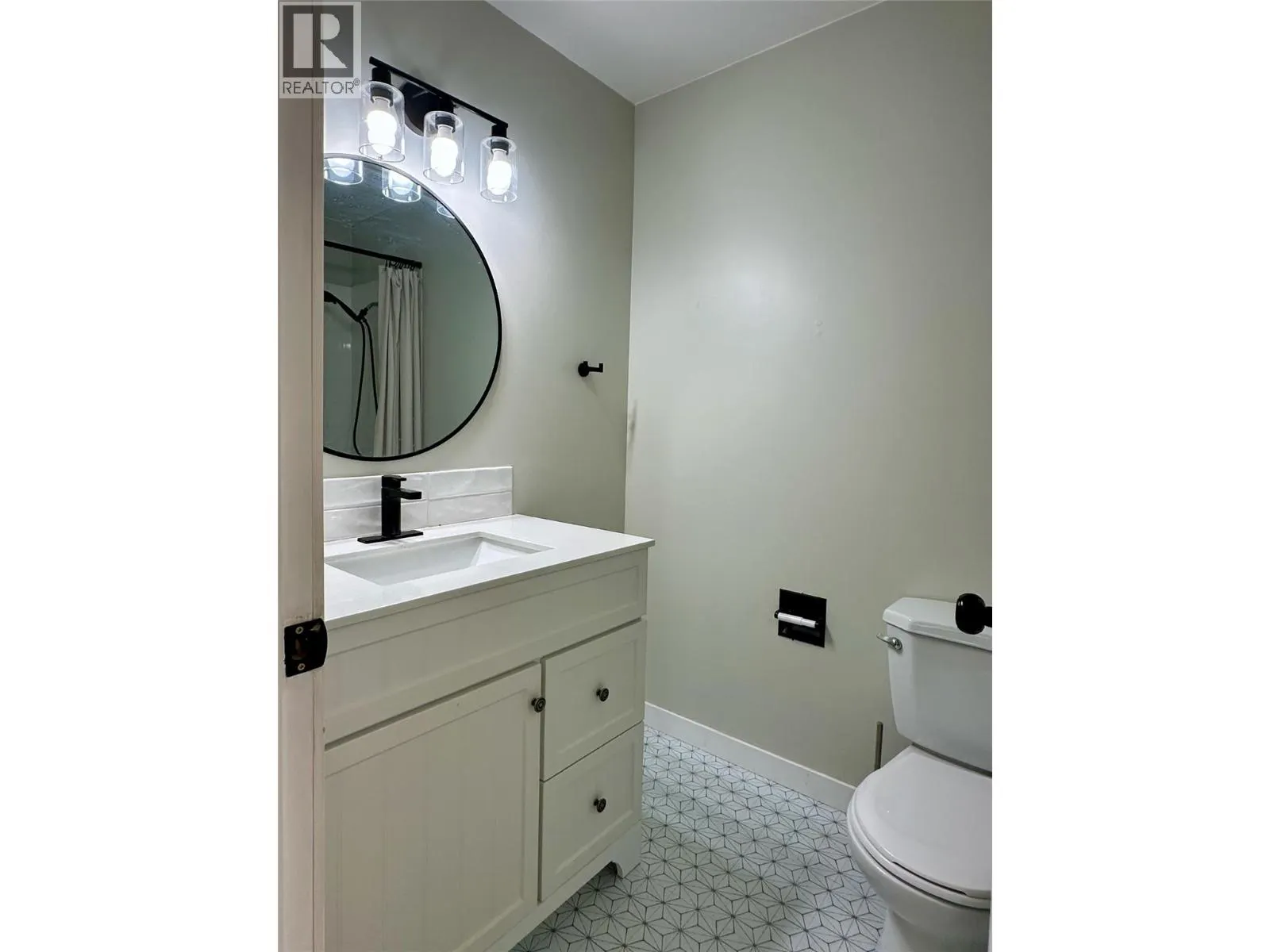 3505 38 Street Unit# 215
