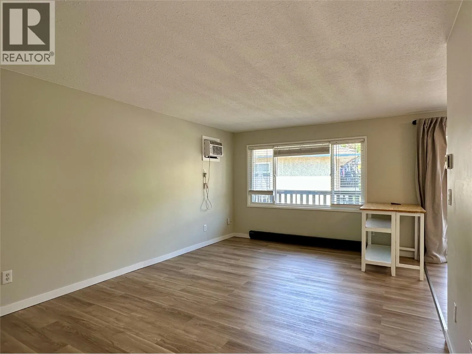 3505 38 Street Unit# 215