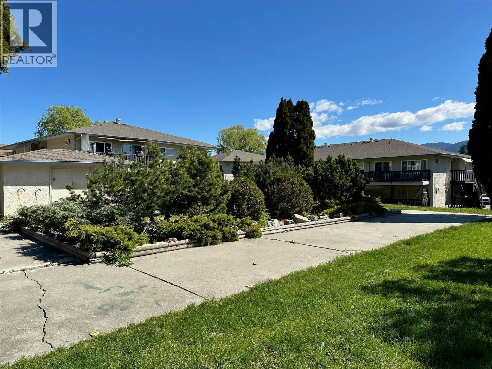 3505 38 Street Unit# 215
