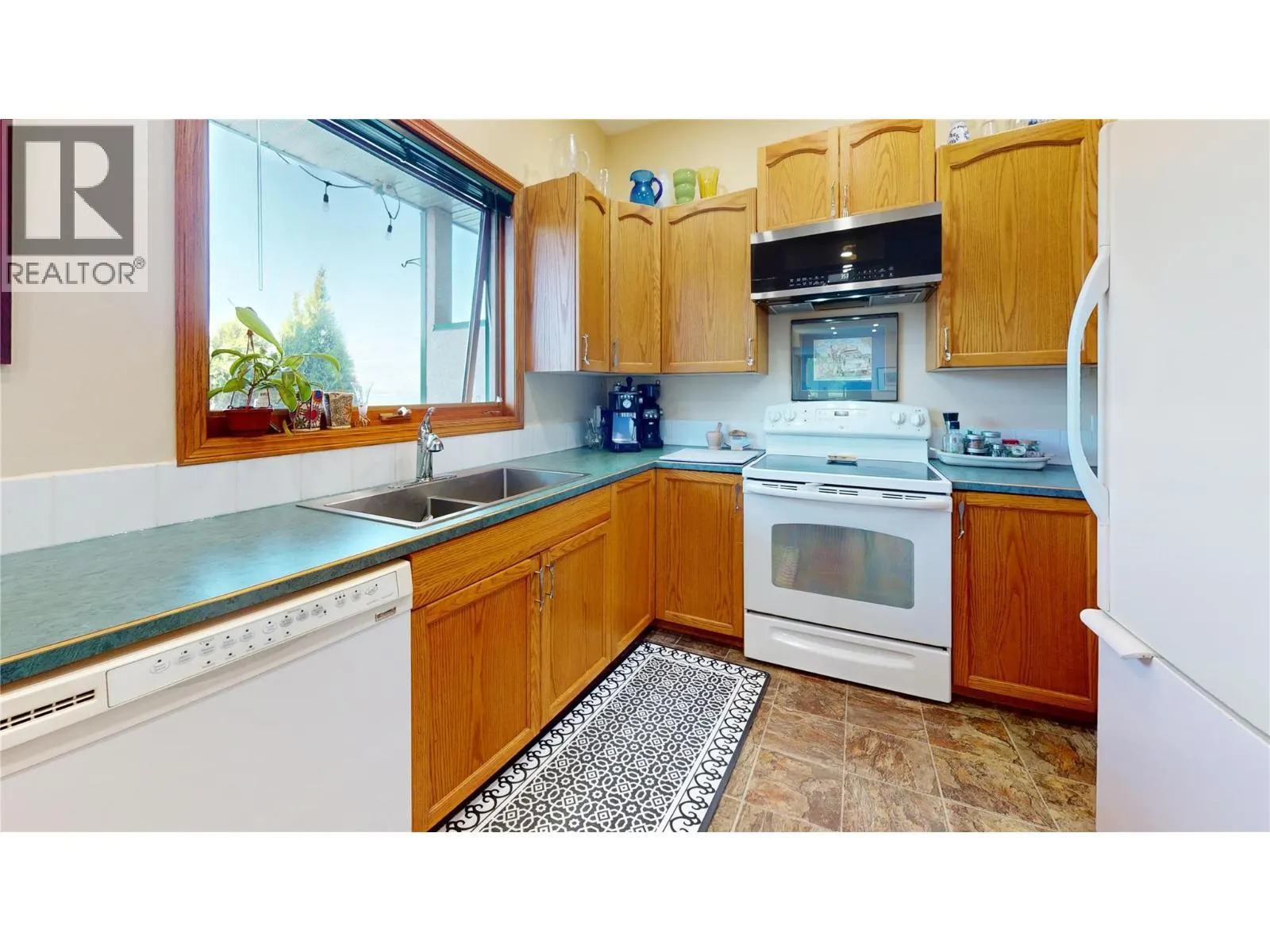 3935 Eagle Bay Rd. Road Unit# 1